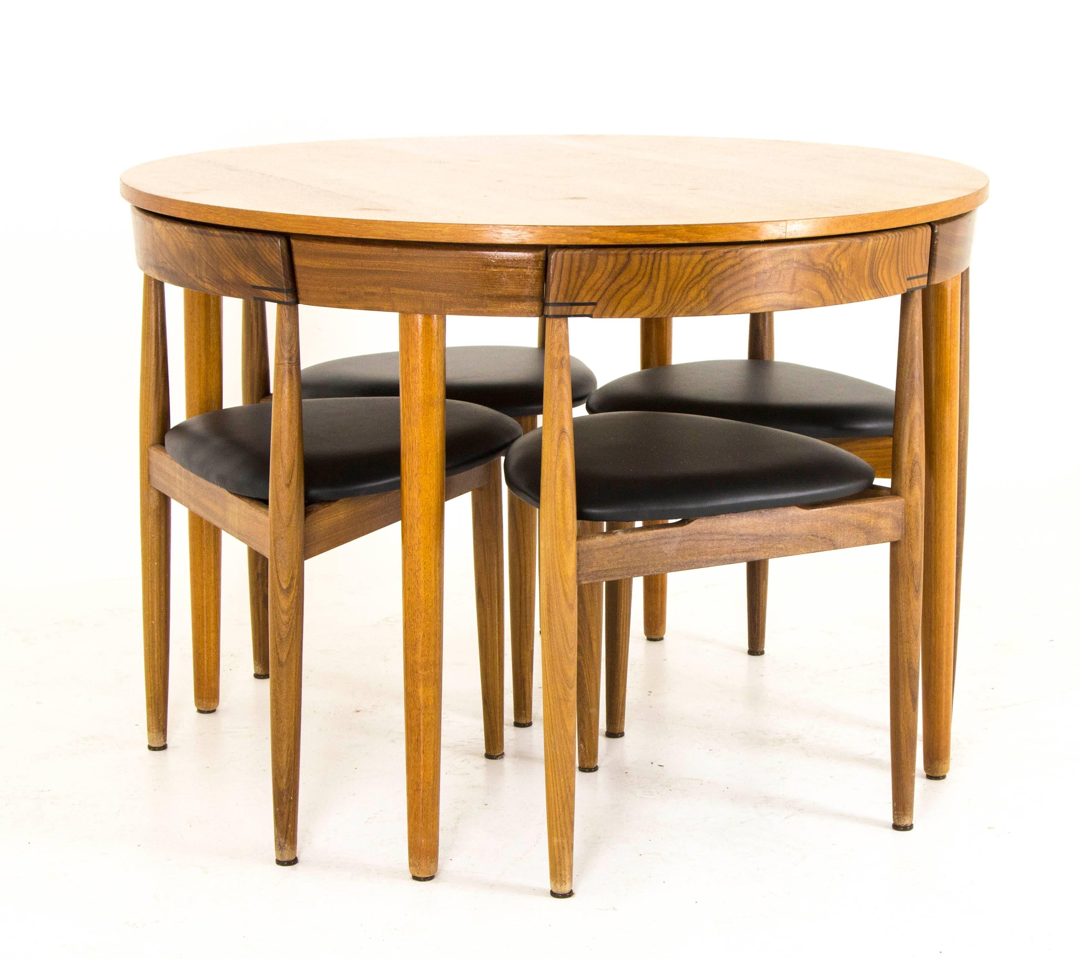 Teak Dining Table, Mid-Century Modern, Danish Teak, Frem Rojle Design In Excellent Condition In Vancouver, BC