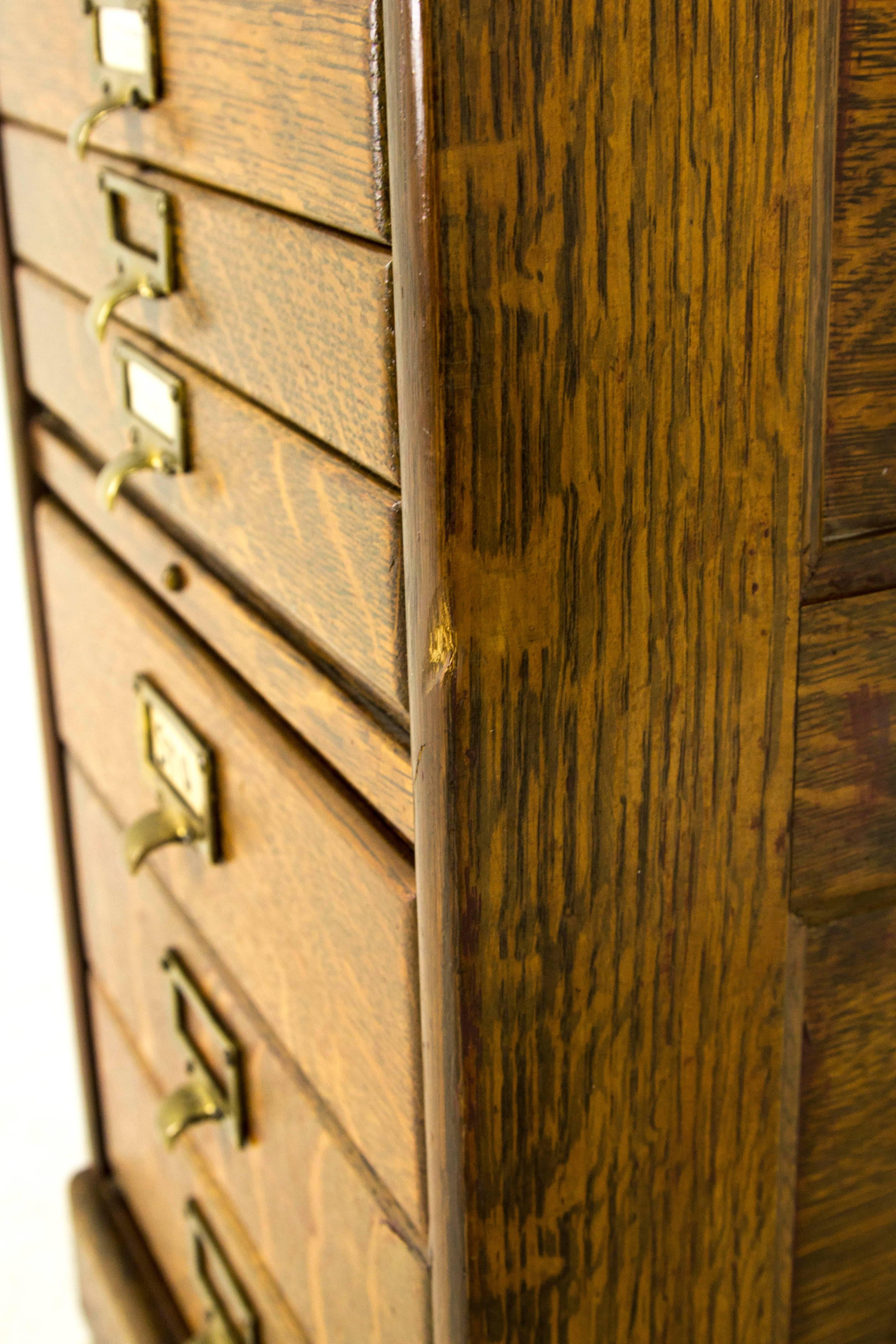 Antique Quarter Sawn Oak Macey Flat File Cabinet, 21 Drawers, 1920s  2
