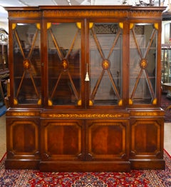 Early 20th Century English Edwardian Style Cabinet Breakfront Bookcase