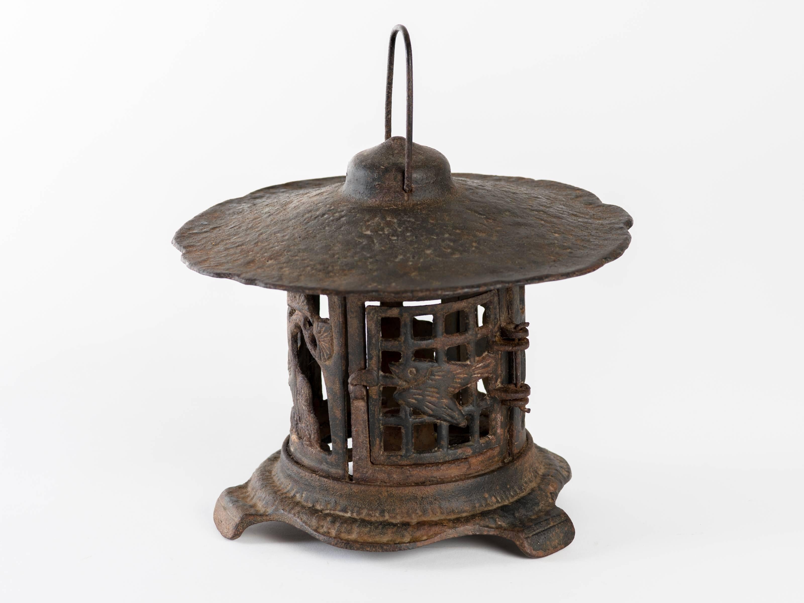 cast iron japanese lantern