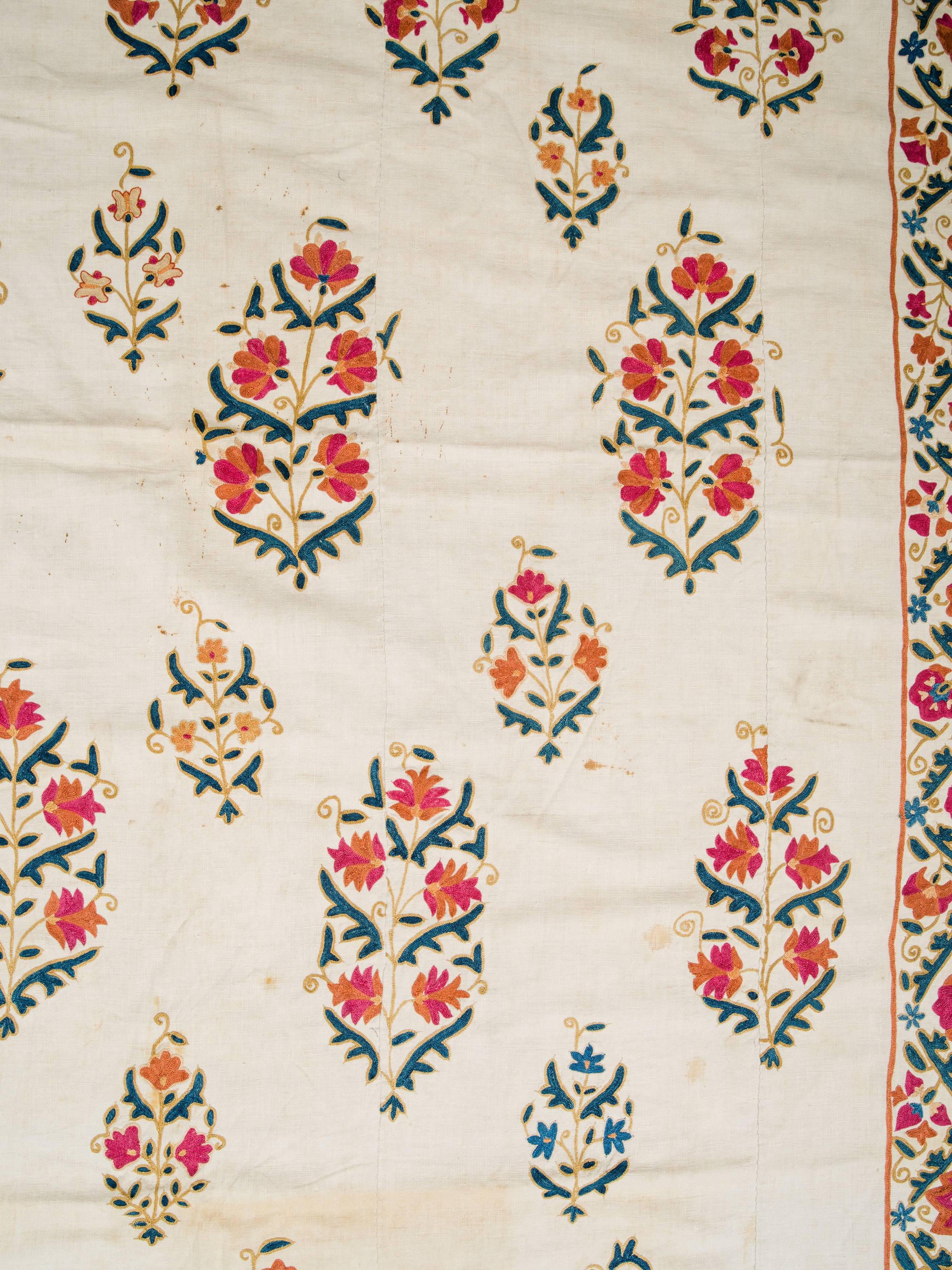19th Century Uzbek Silk Embroidered Suzani Tapestry For Sale 3