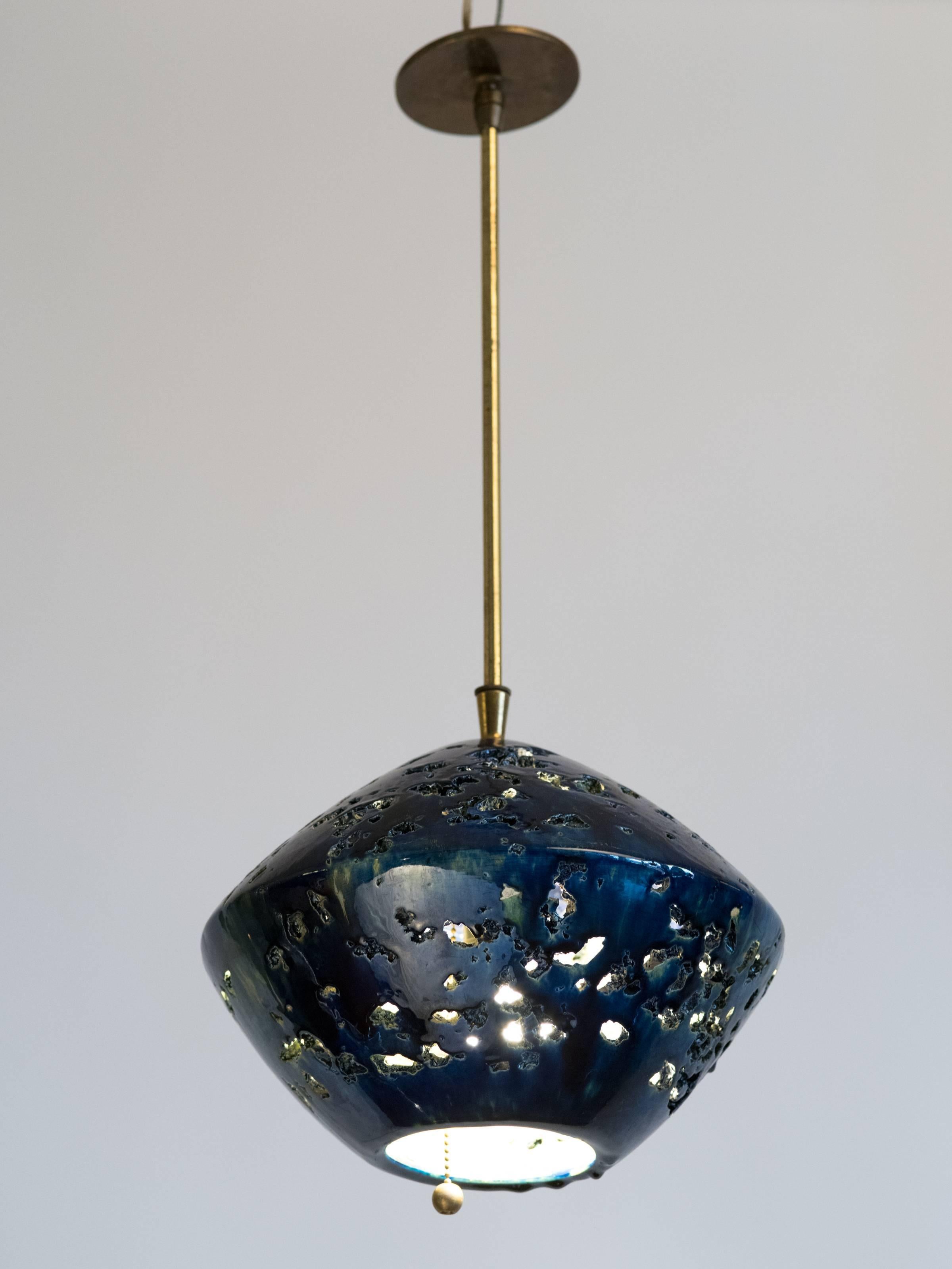 Mid-Century Modern Italian 1960s Indigo Ceramic Sphere Chandelier For Sale