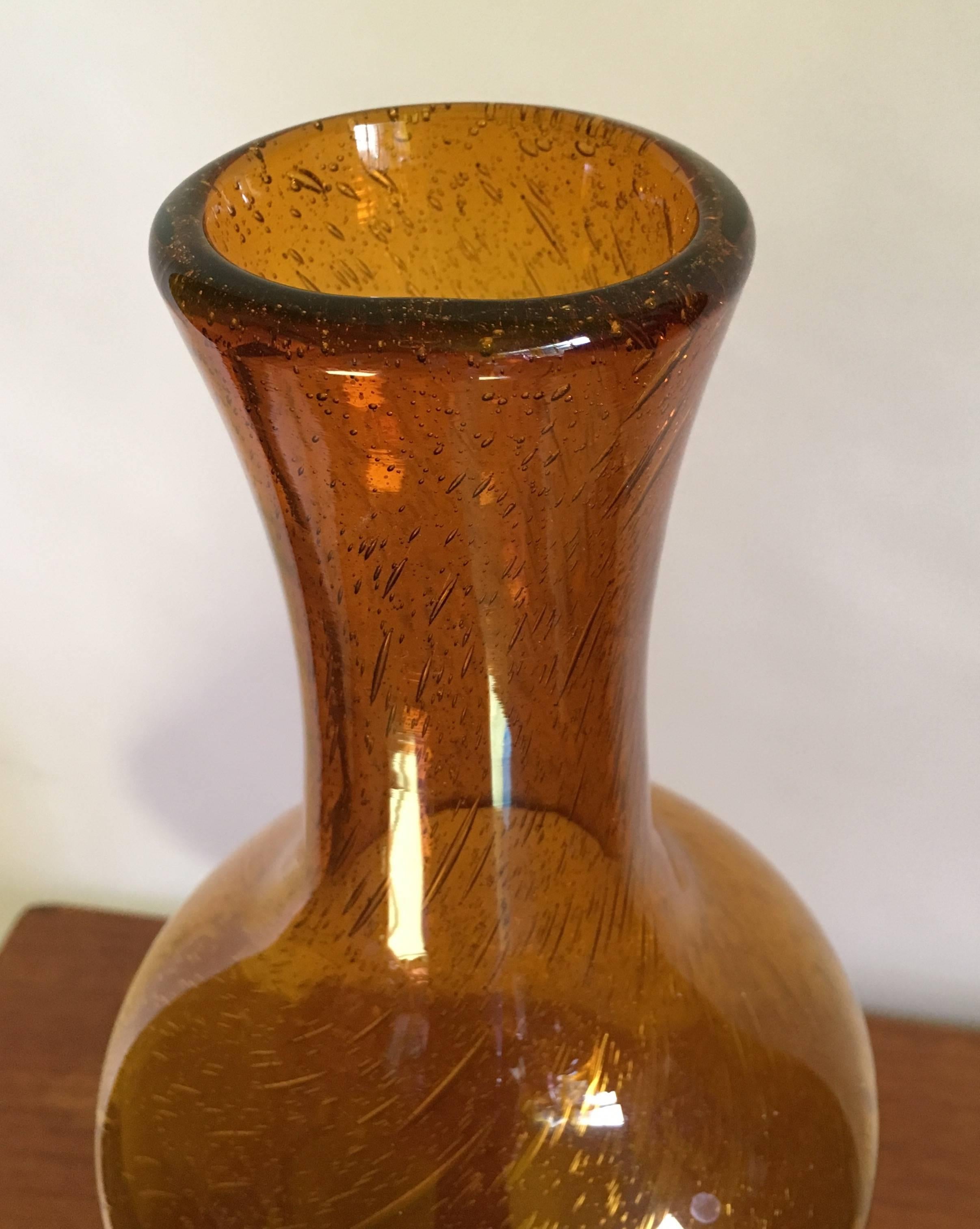Scandinavian Modern Large Erik Hoglund Amber Glass Bottle with Cat Motif, Swedish, 1960s For Sale