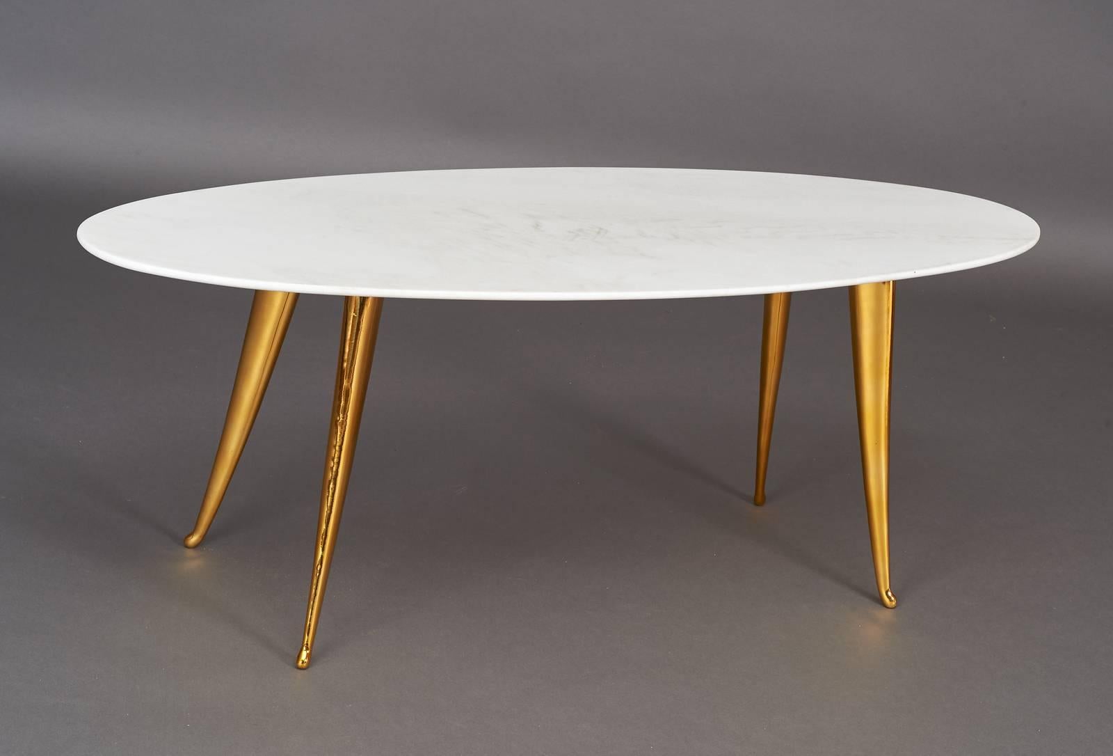 Mid-Century Modern Elegant Oval Marble and Bronze Italy, 1960s Coffee Table