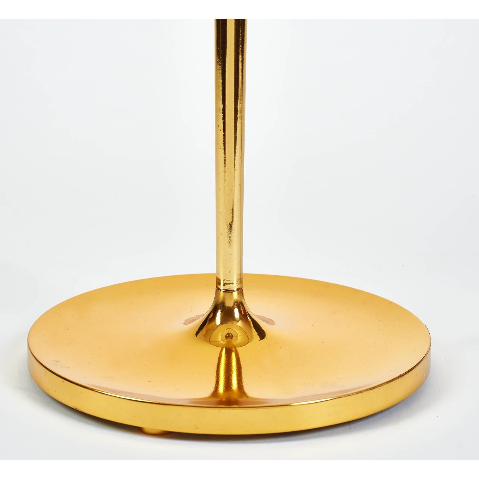 Mid-Century Modern Fluid Form Brass Table Lamp, France, 1970s