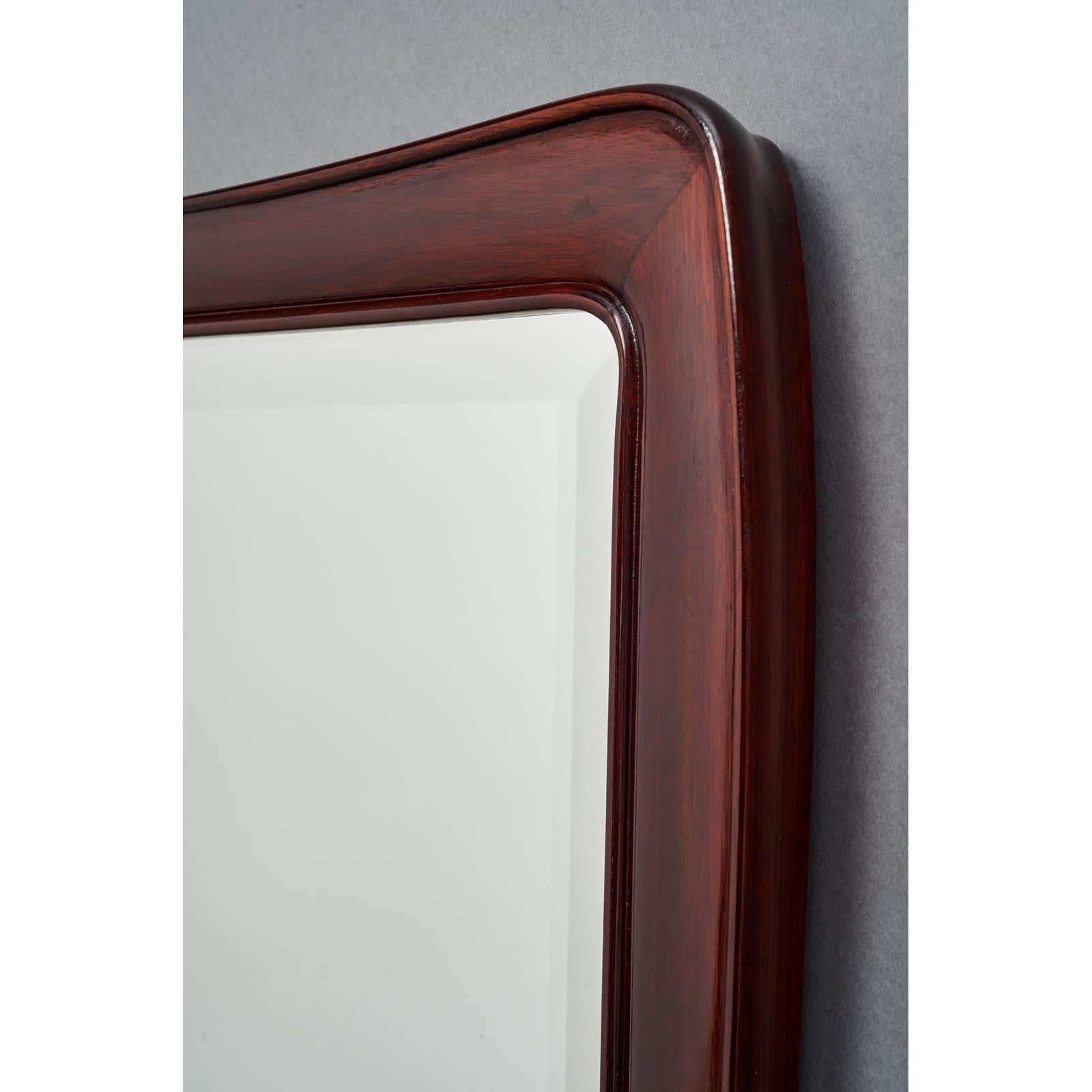 Italian 1930s Carved Mahogany Mirror In Excellent Condition In New York, NY