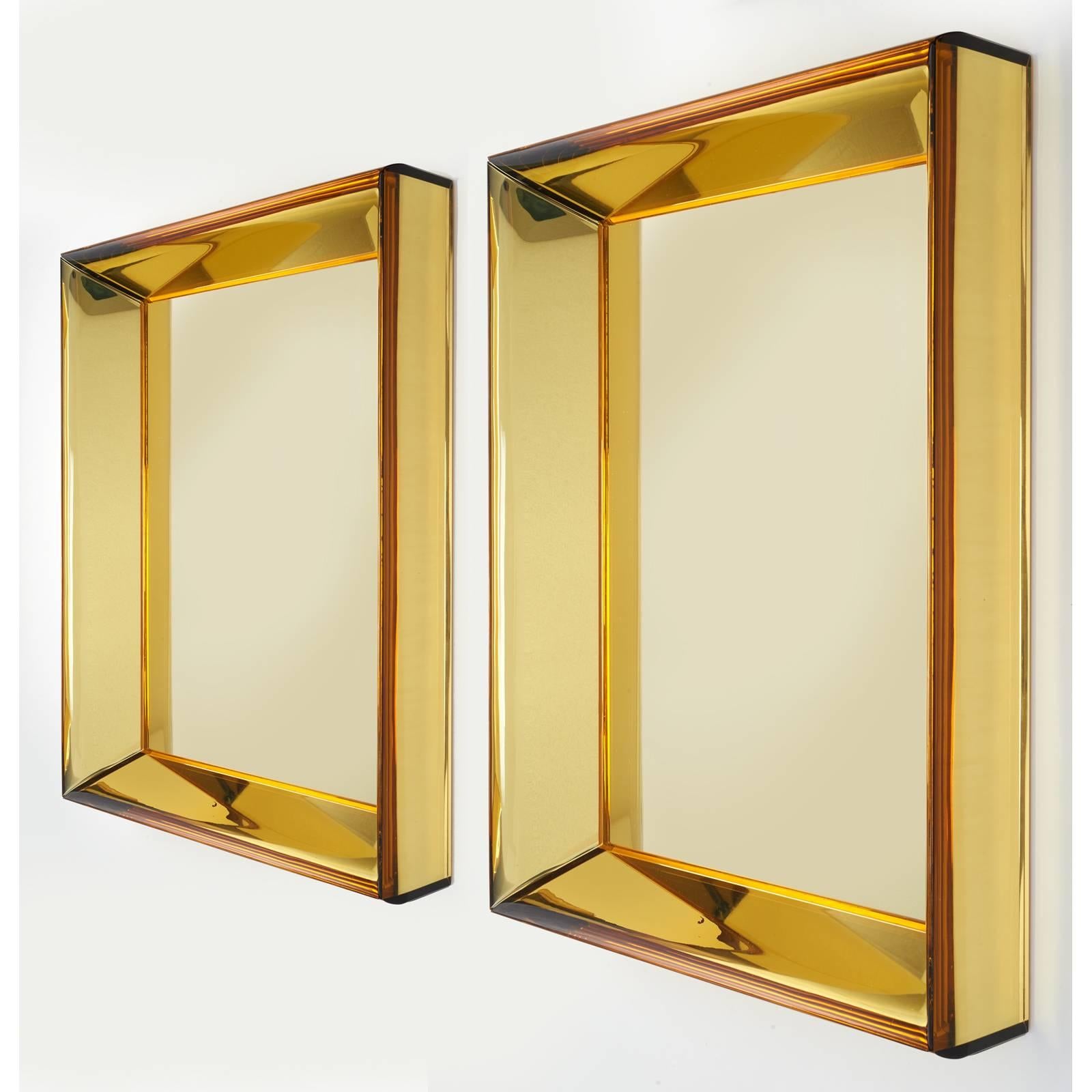Roberto Rida (b. 1943).
A magnificent mirror by Roberto Rida, produced using richly colored vintage Italian yellow mirrored and ground glass from the 1950s.
Dimensions: 25 W x 33 H x 5 D.
