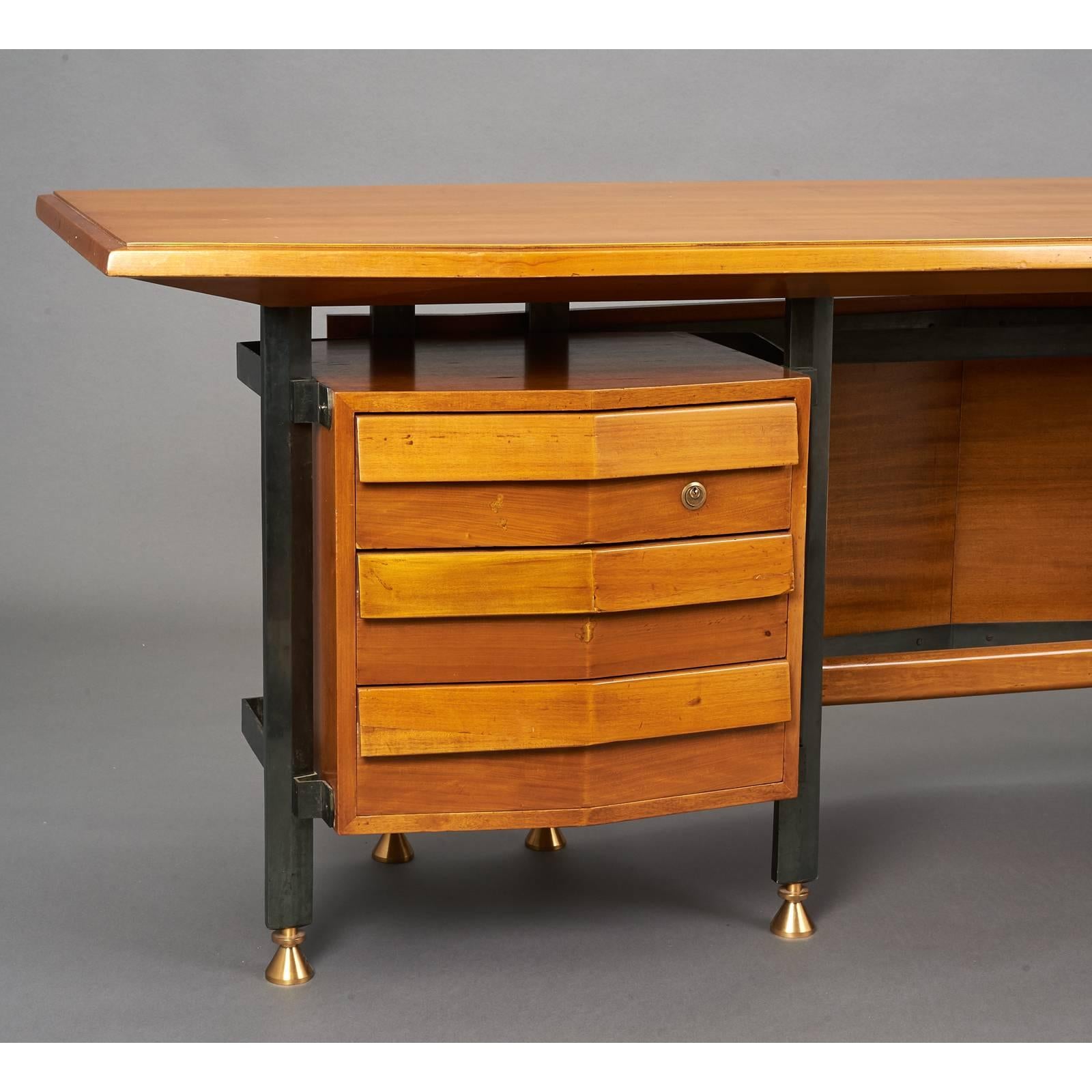 Mid-Century Modern Spectacular Large Modernist Italian 1950s Desk
