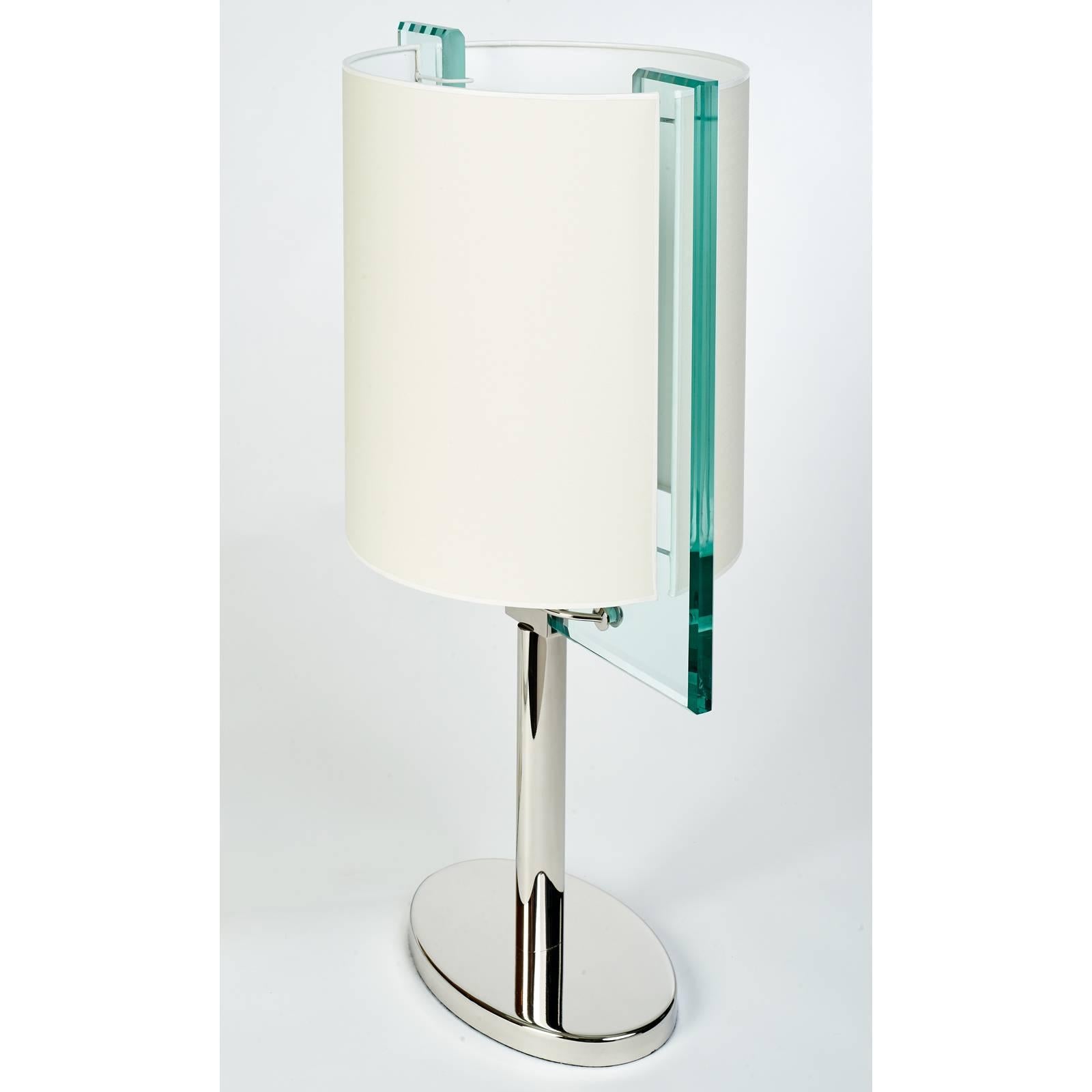 Important Fontana Arte Glass Table Lamp, circa 1990 In Excellent Condition In New York, NY