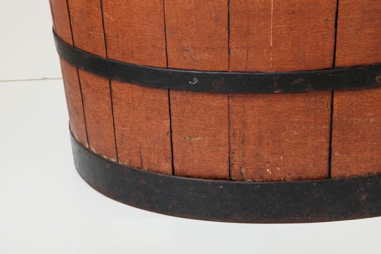 American Folk Art Polychrome Painted Coopered Barrel In Good Condition In New York, NY