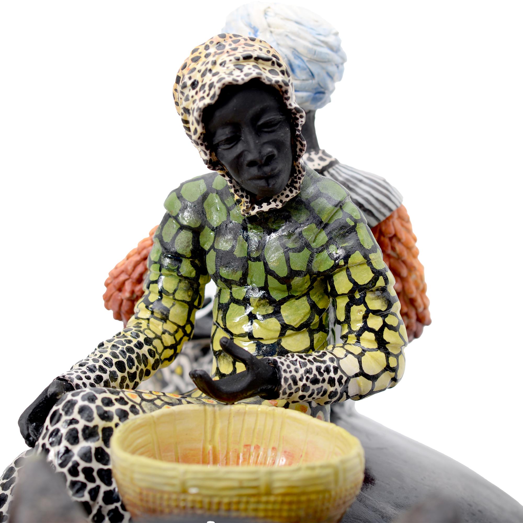 XXI secolo e contemporaneo Scultura a cavaliere con ippopotamo e ninfee, realizzata a mano in Sudafrica in vendita