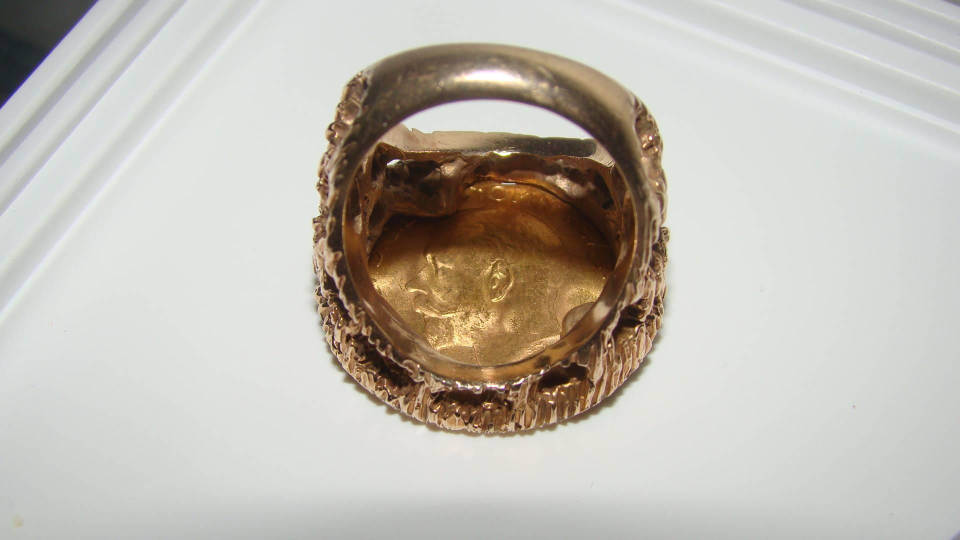 1927 22kt Gold British Sovereign Coin Ring In Distressed Condition In Atlanta, GA