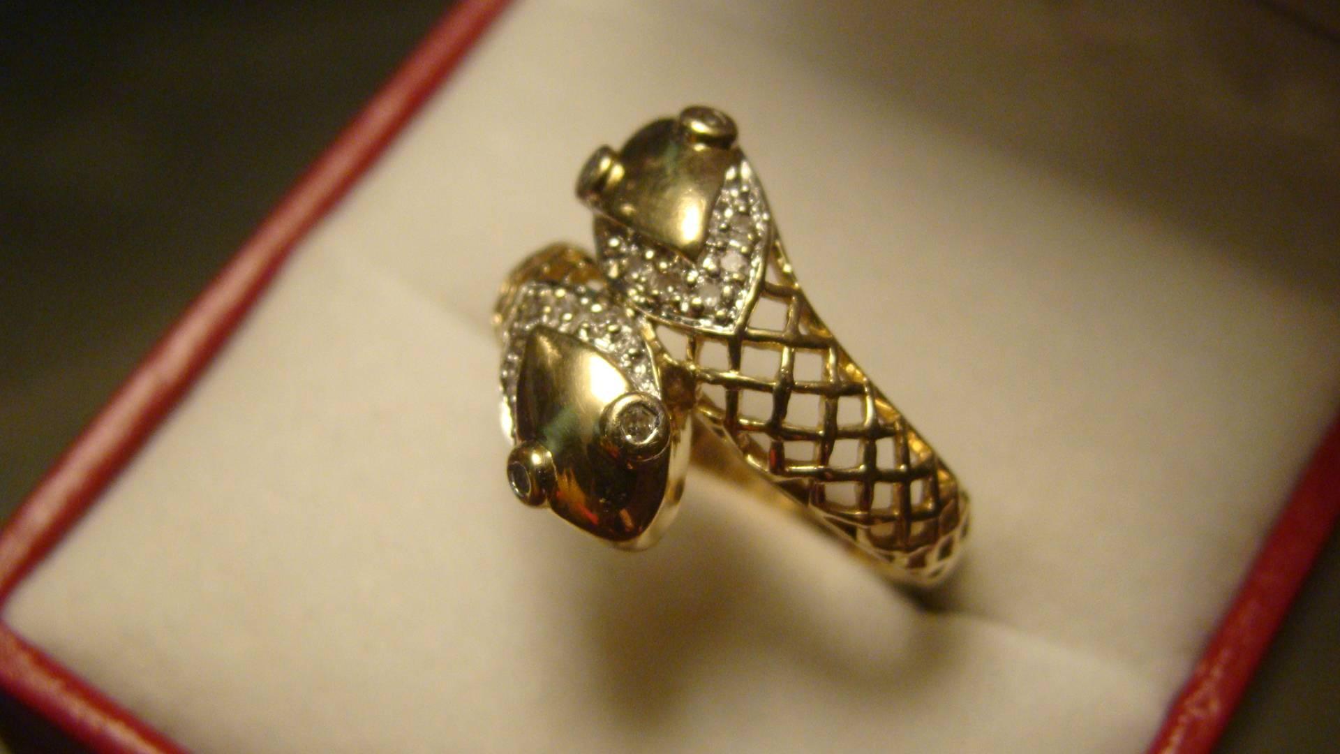 Unknown Antique Gold Double Head Snake Ring with Diamond Eyes