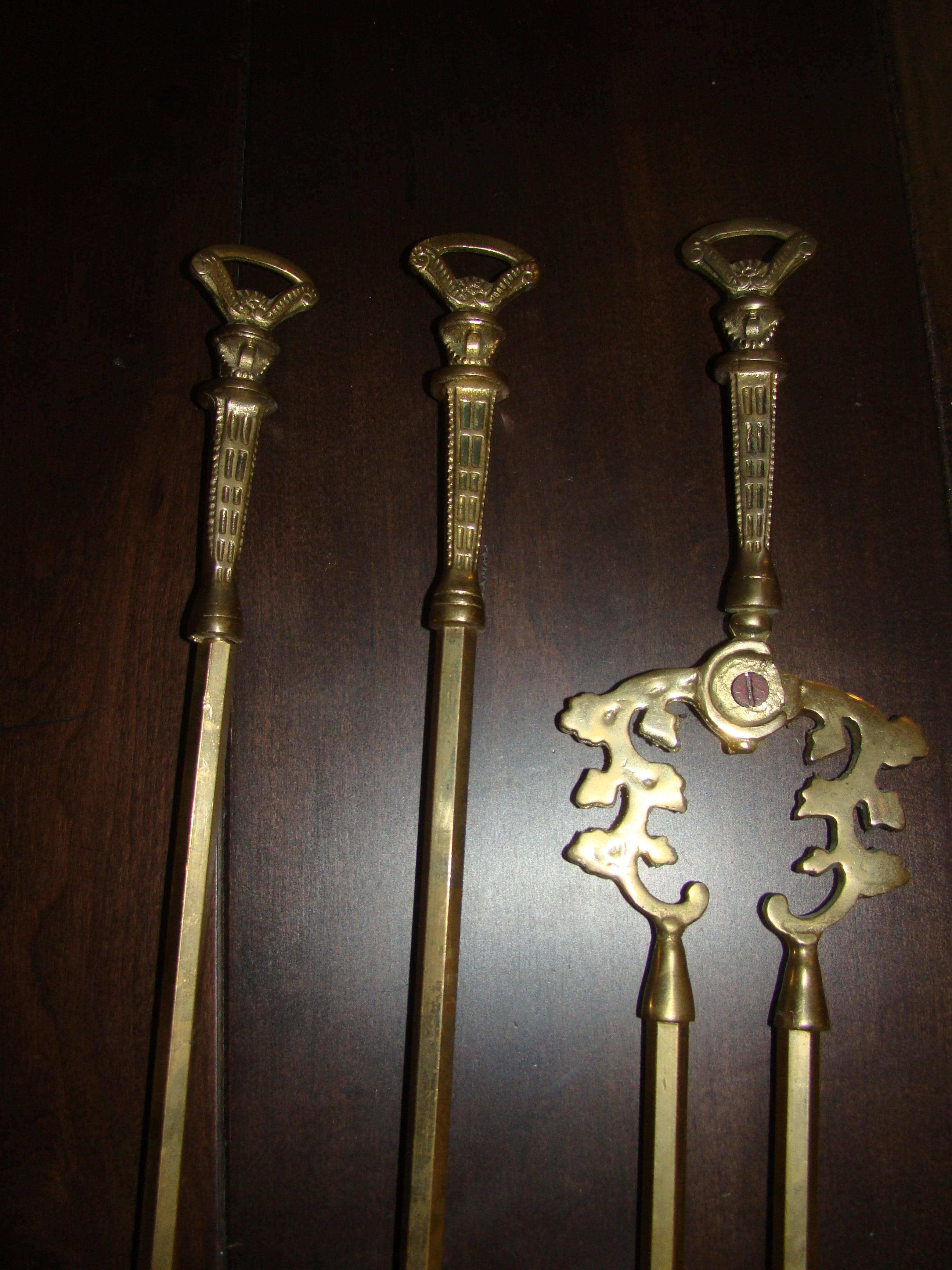 Early Brass Fire Tool Set with Hunting Theme For Sale 2