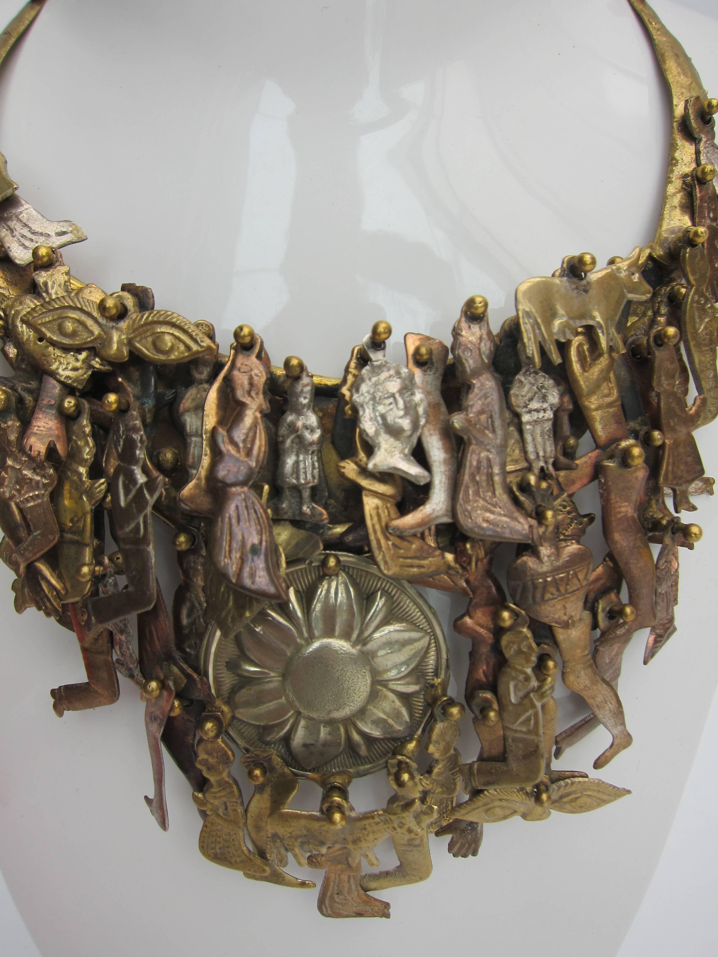 Milagros Necklace, Pal Kepenyes In Good Condition For Sale In Mexico City, DF