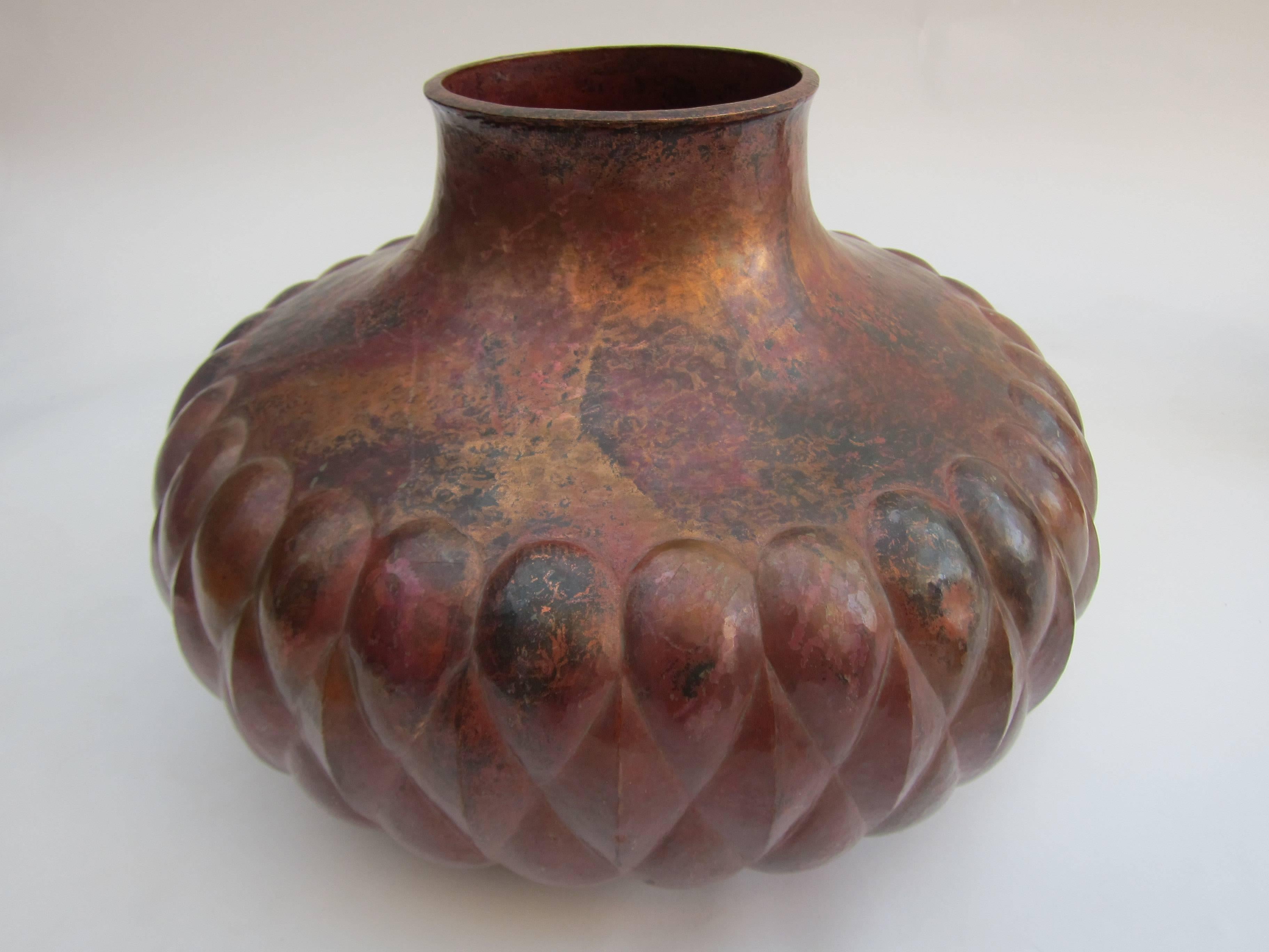 Hammered Copper Vessel Santa Clara del Cobre 1