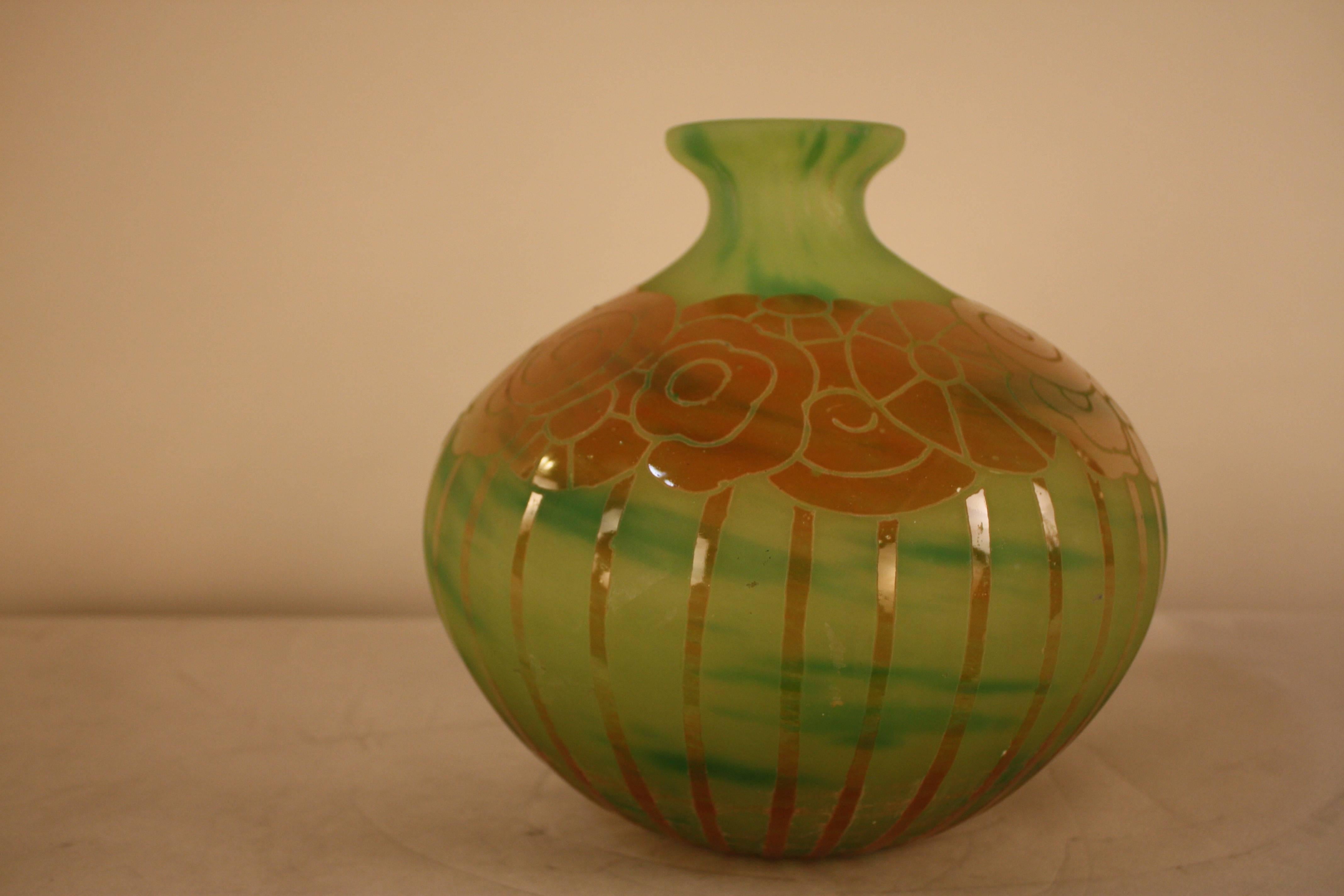 Mid-20th Century French Art Deco Acid-Etched Cameo Glass Vase by Le Verre Français