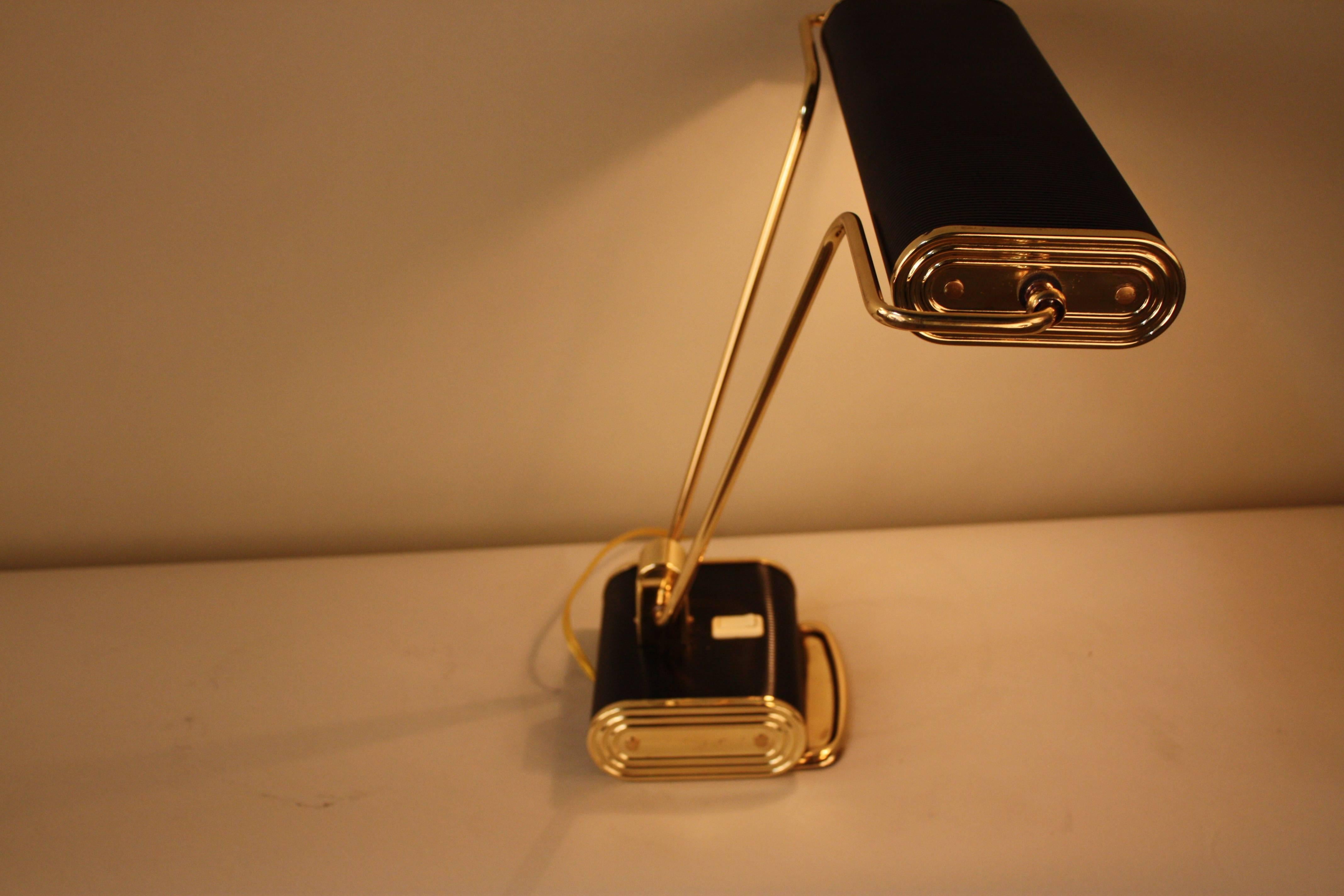 Lacquered Art Deco Desk Lamp by Eileen Gray for Jumo