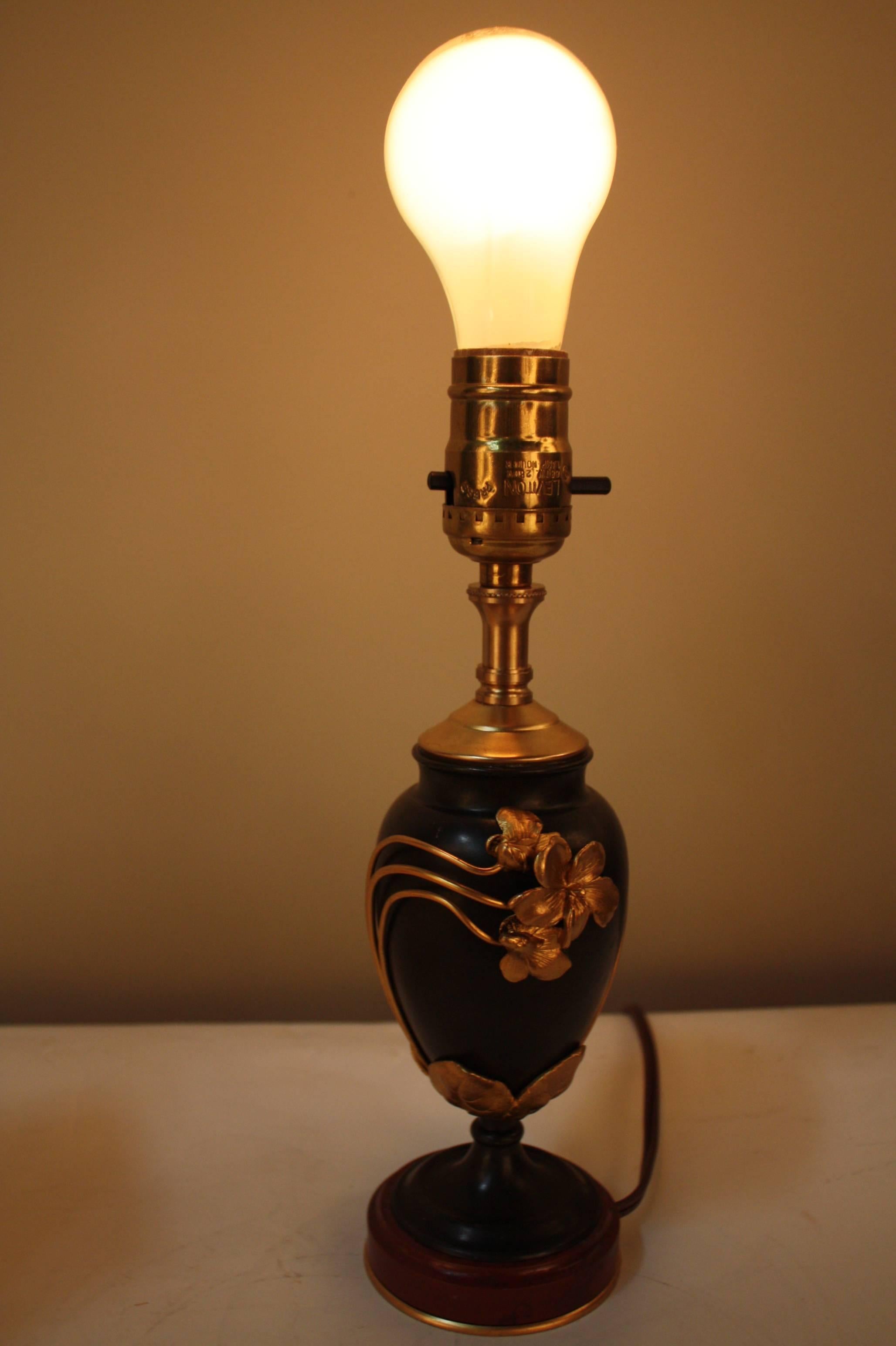 Early 20th Century Pair of Art Nouveau Bronze Table Lamps by Fumiere Thiébaut Frès, Paris