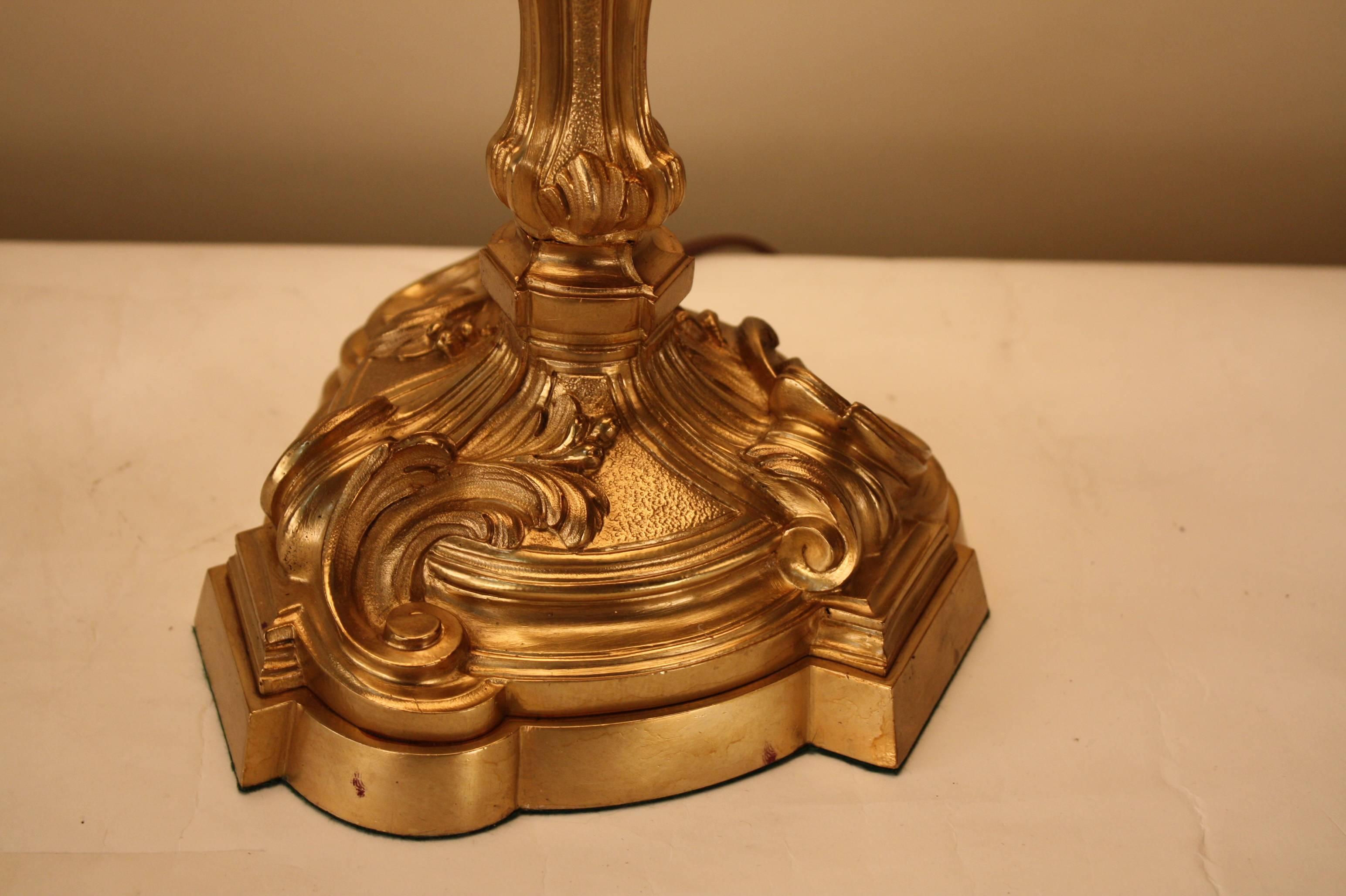Early 20th Century French Art Nouveau Bronze Table Lamp