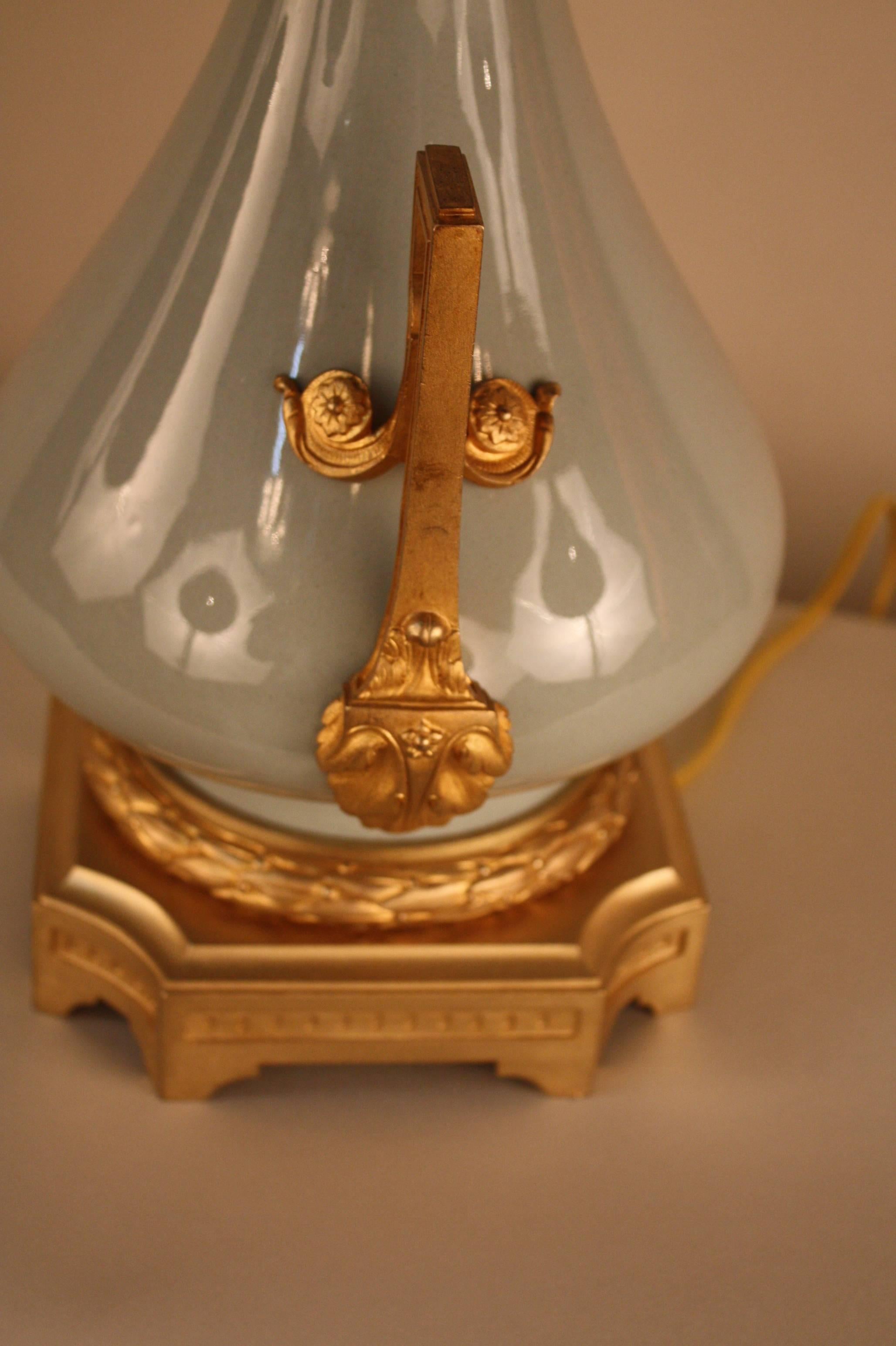 French 19th Century Porcelain and Bronze Electrified Oil Lamp by Gagneau & Co 4