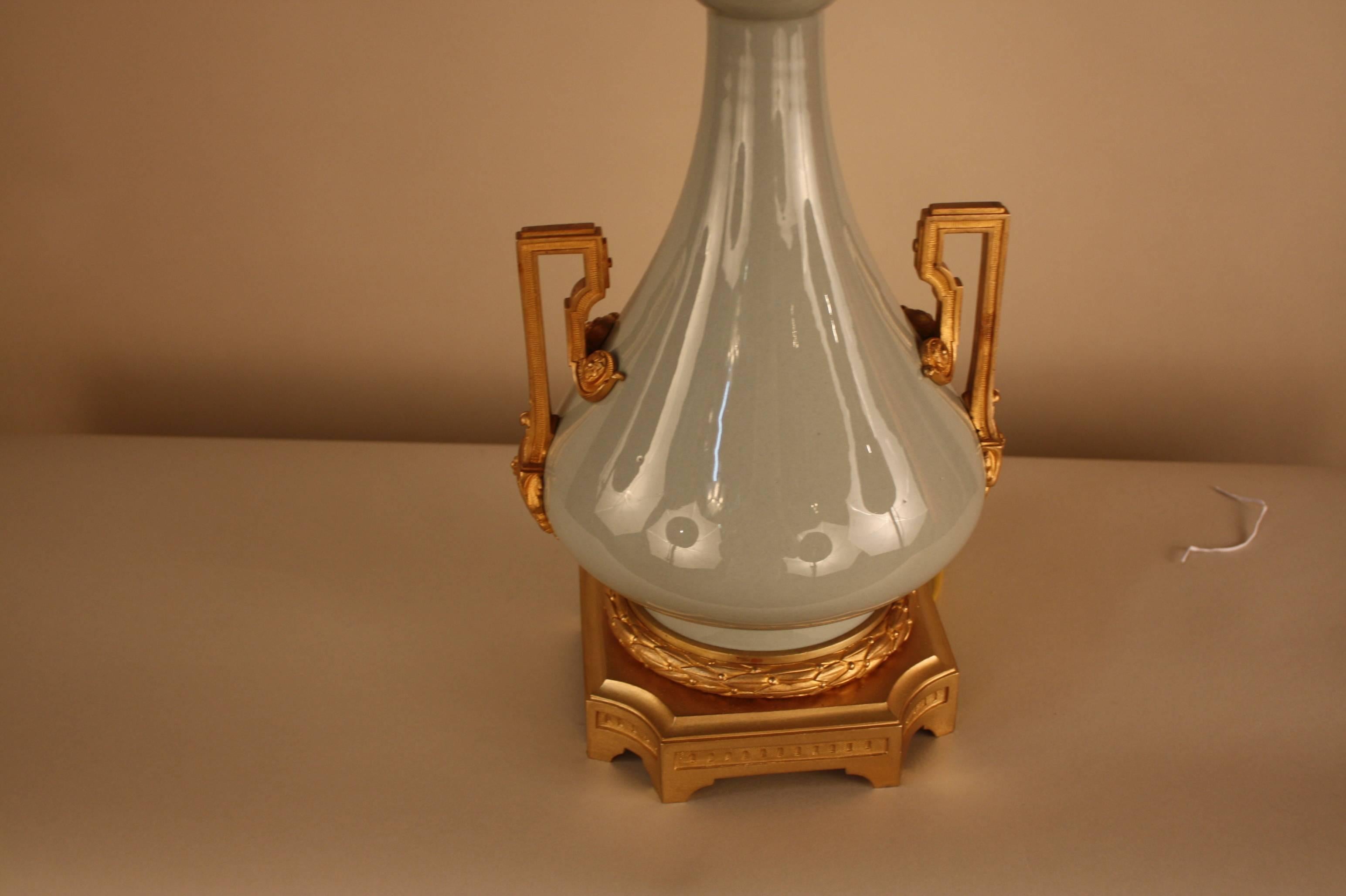 French 19th Century Porcelain and Bronze Electrified Oil Lamp by Gagneau & Co 5