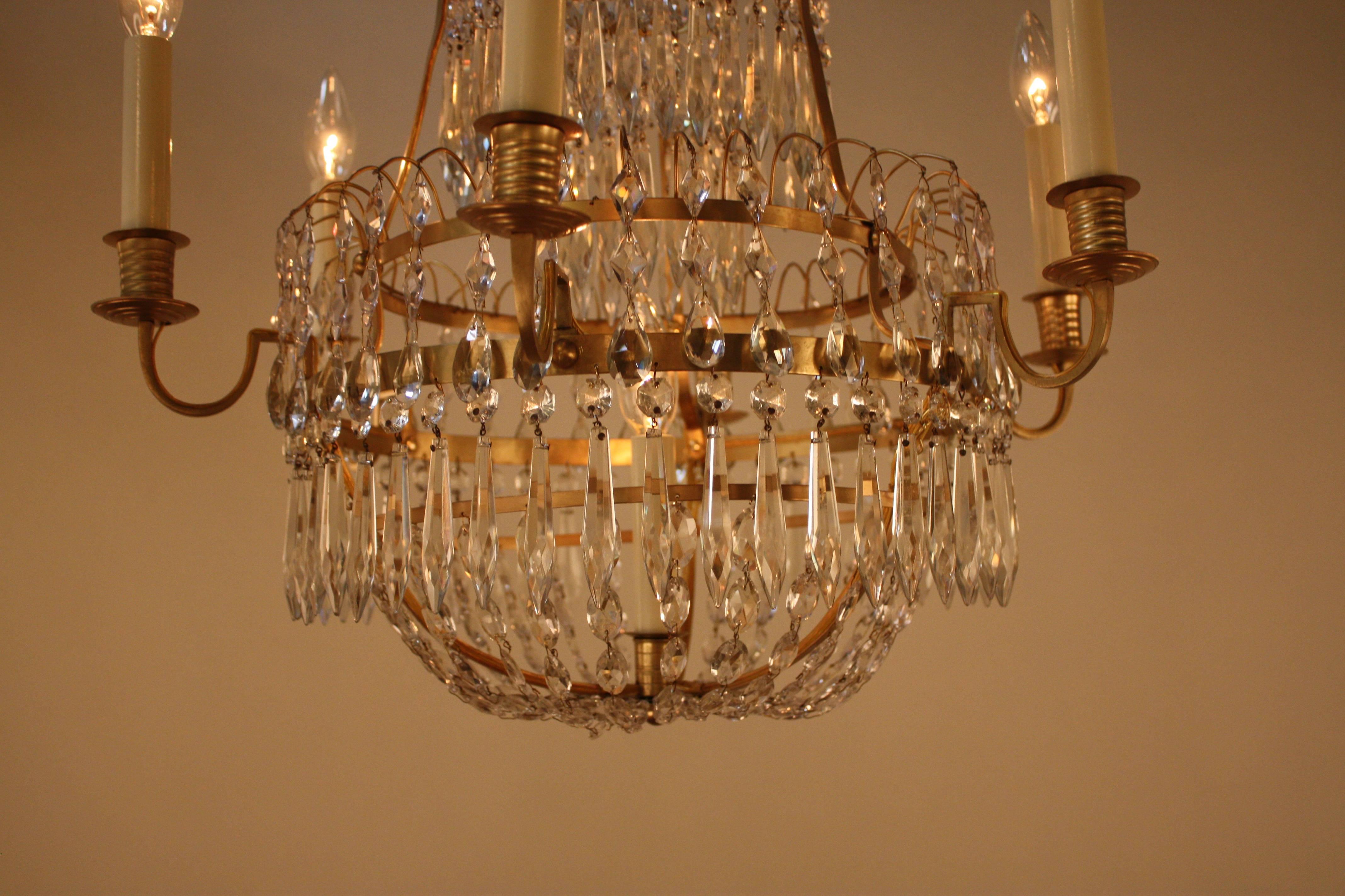 19th Century French Crystal Chandelier In Good Condition In Fairfax, VA