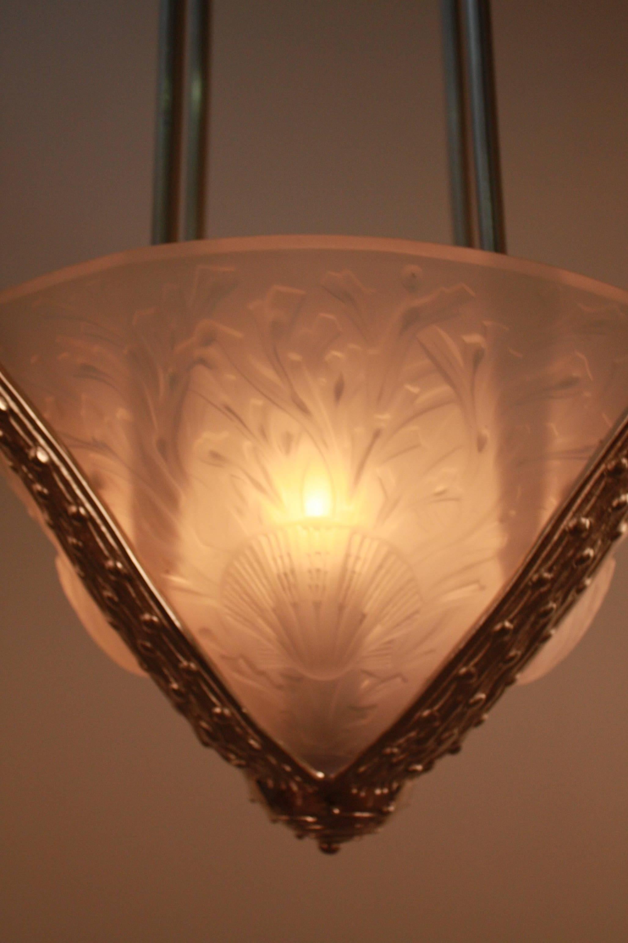 French Exquisite Art Deco Chandelier by Muller