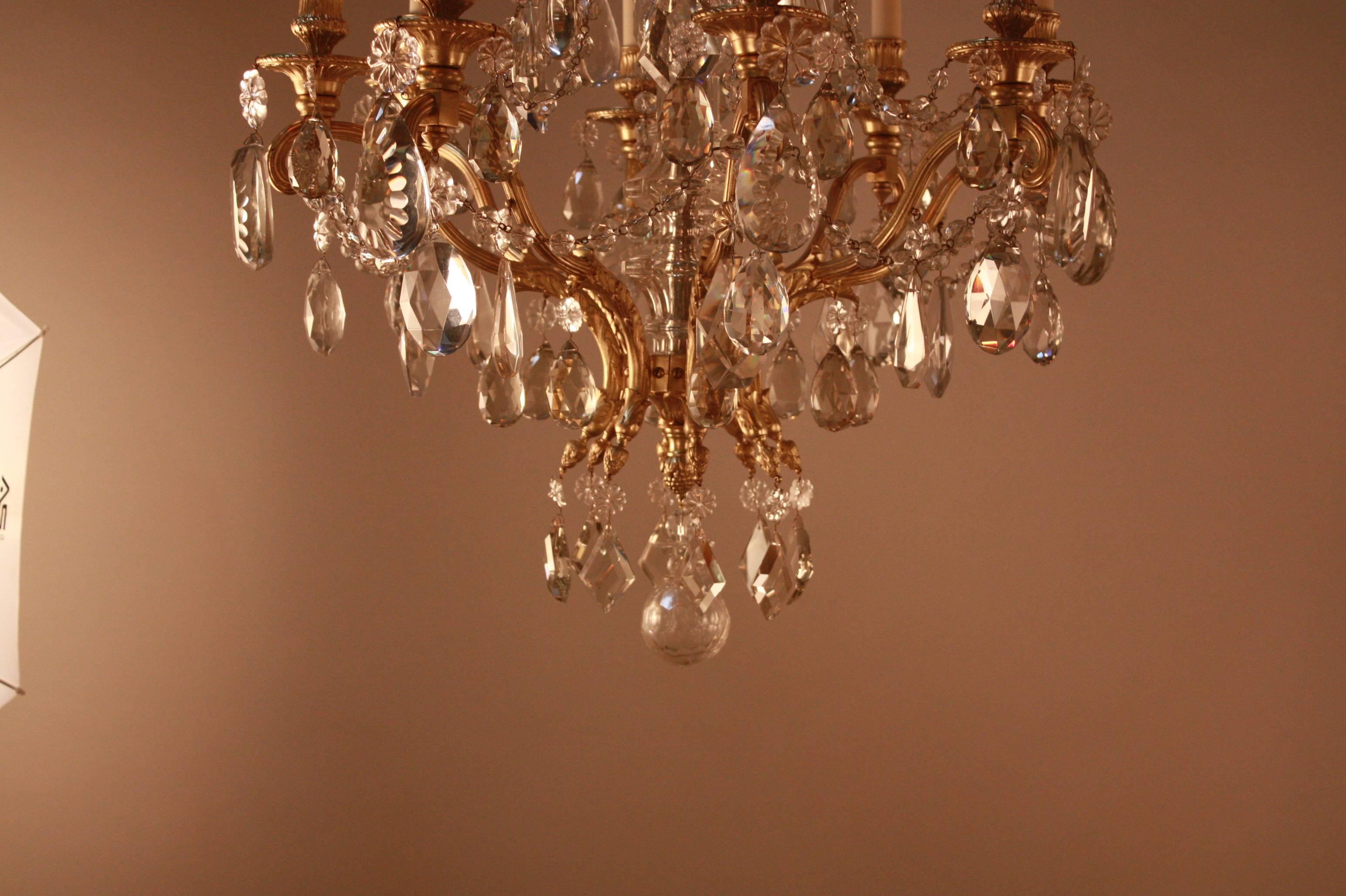 Elegant Crystal and Bronze Chandelier by Maison Baguès In Good Condition In Fairfax, VA