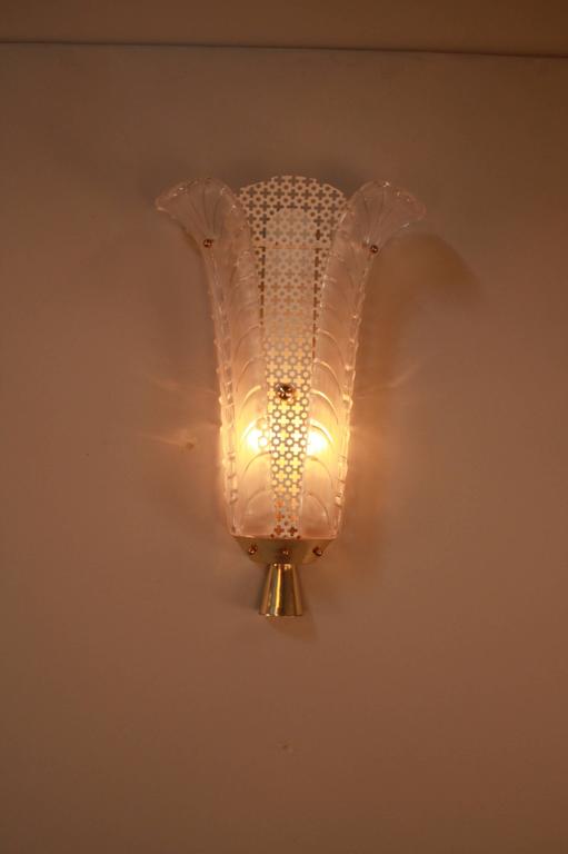 Pair of French Art Deco Glass Wall Sconces by Ezan For Sale 1