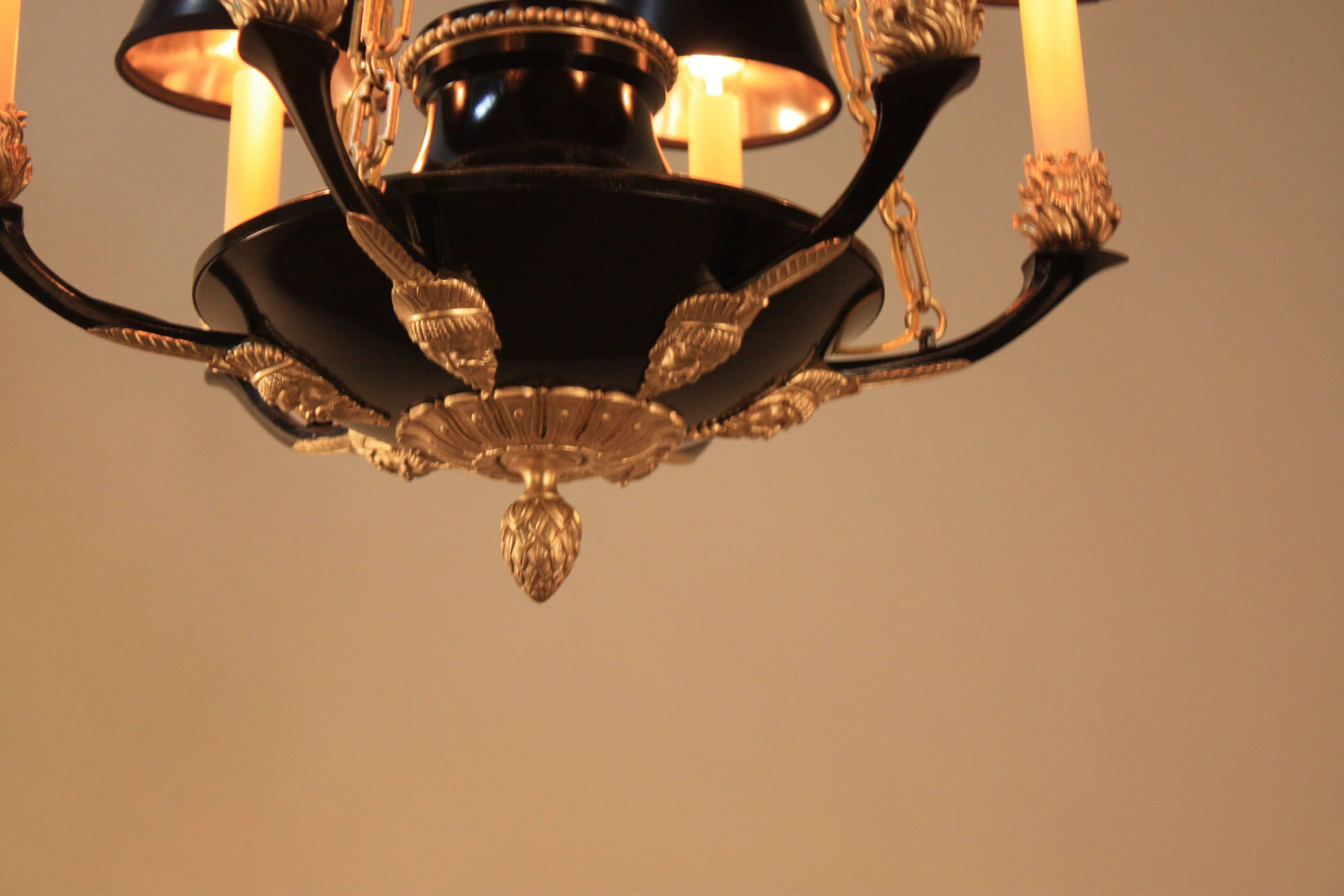 Early 20th Century Elegant French Empire Bronze Chandelier