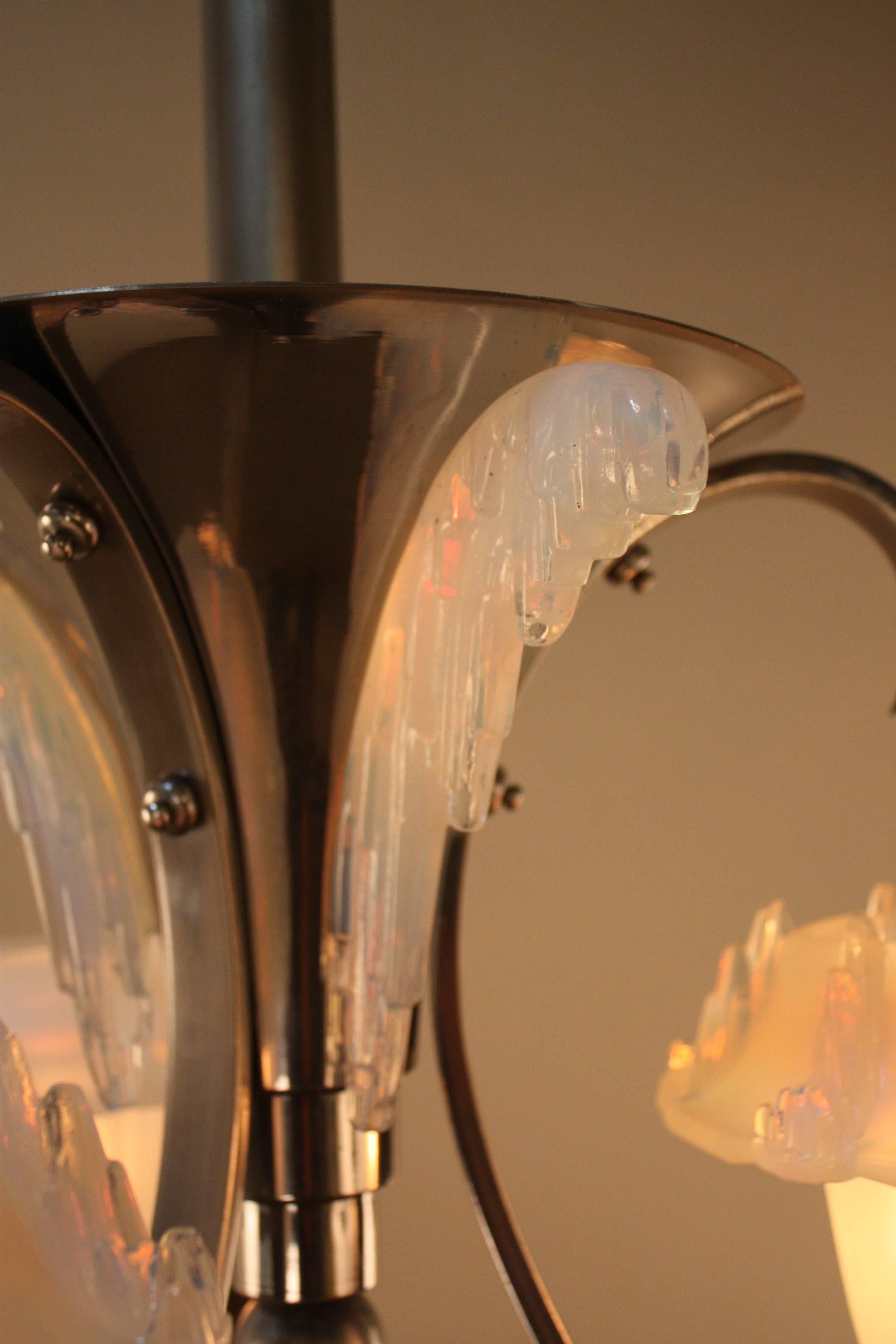 Mid-20th Century French Art Deco Opalescent Glass Chandelier