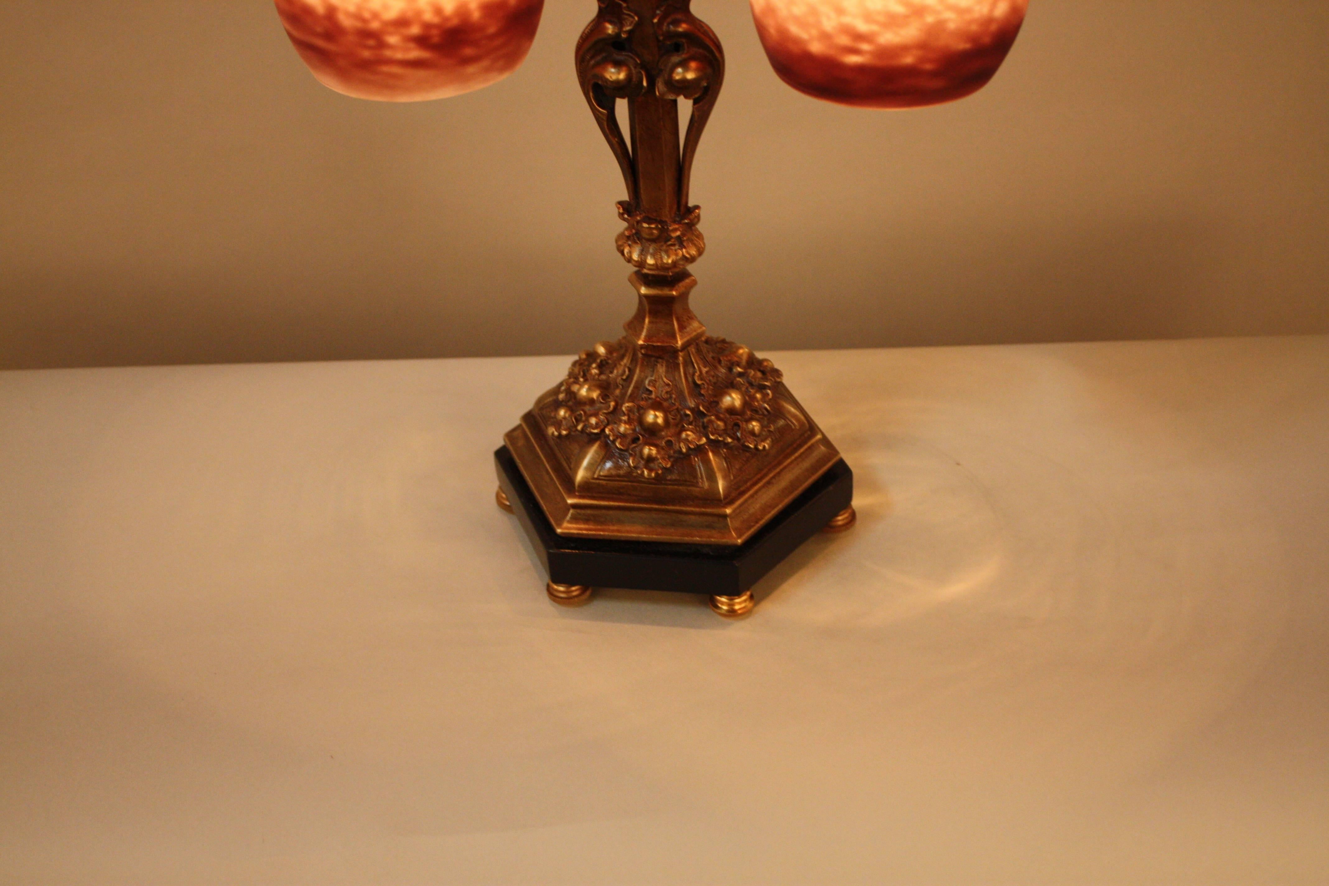 French Bronze and Art Glass Table Lamp In Good Condition In Fairfax, VA