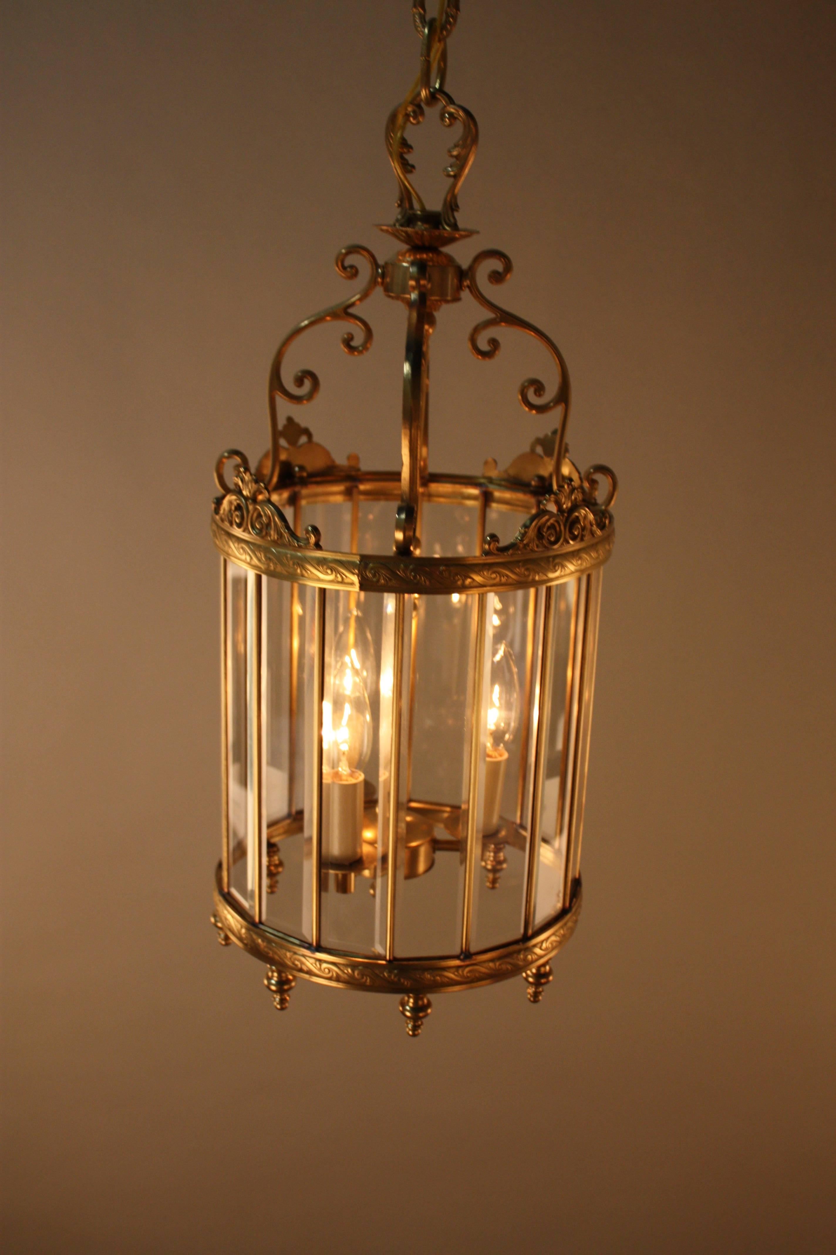 Italian Beveled Glass and Bronze Lantern In Good Condition In Fairfax, VA