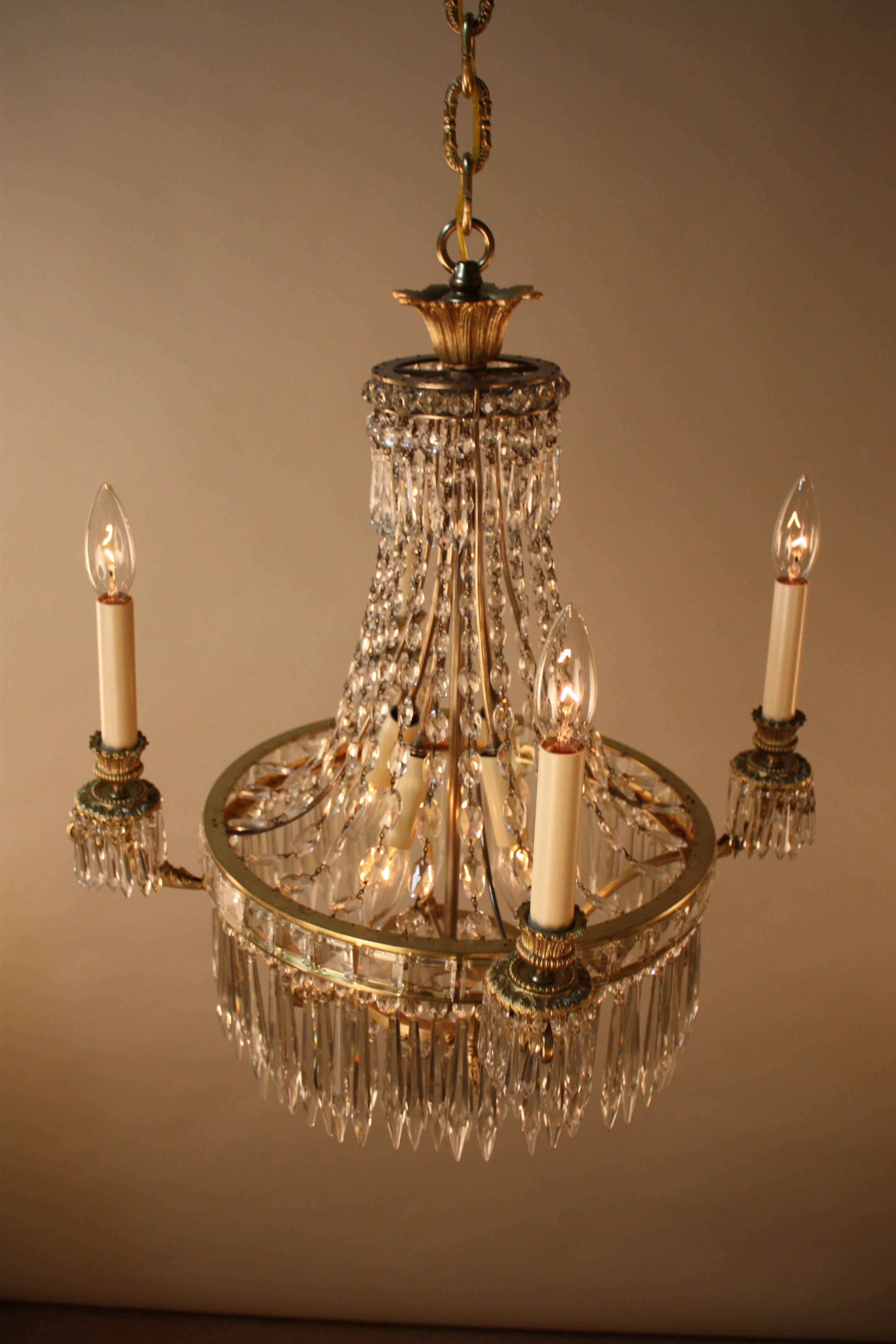 Elegant French Crystal and Bronze Chandelier 4