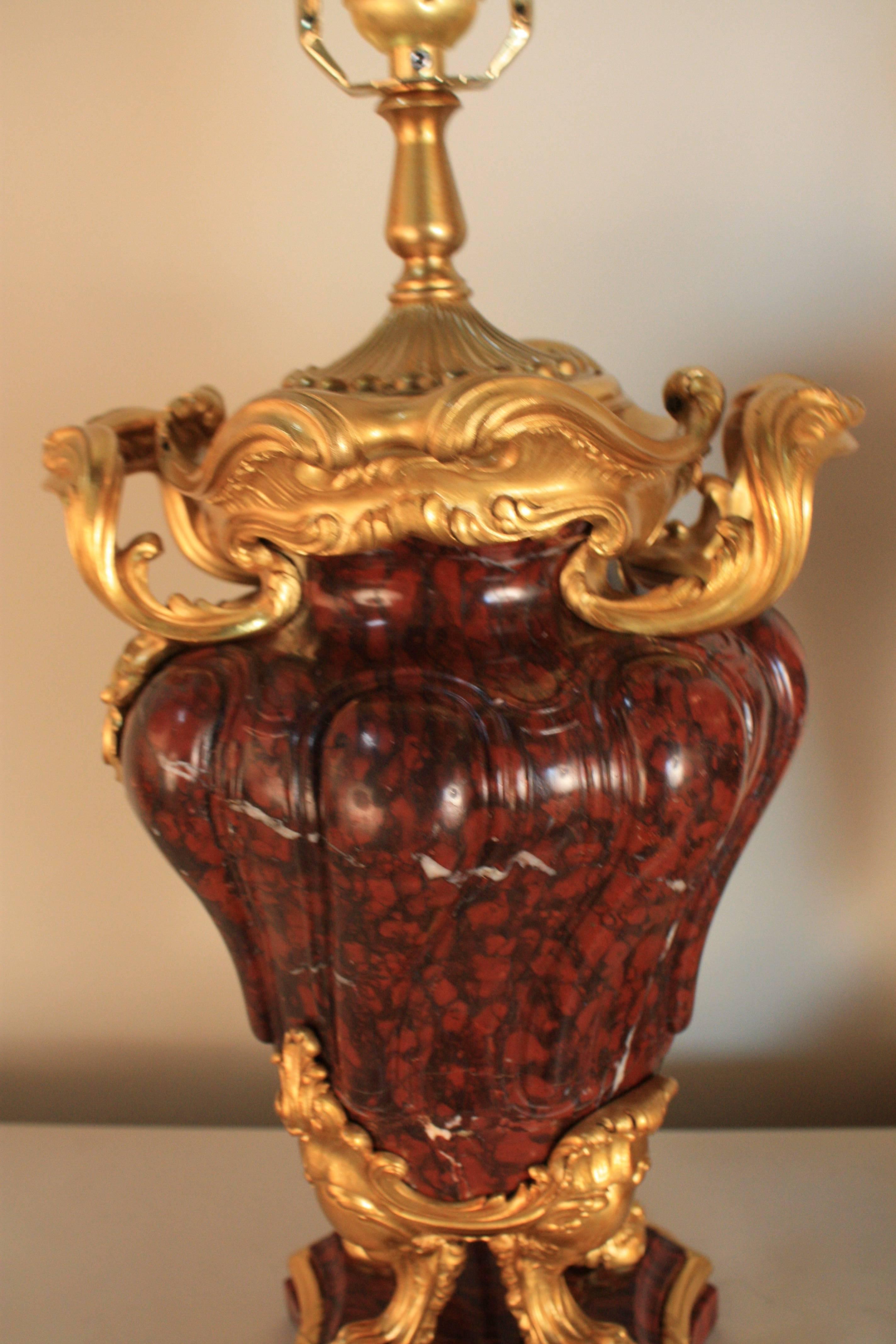 Pair of French Rouge Marble and Gilt Bronze Urn Table Lamps 1