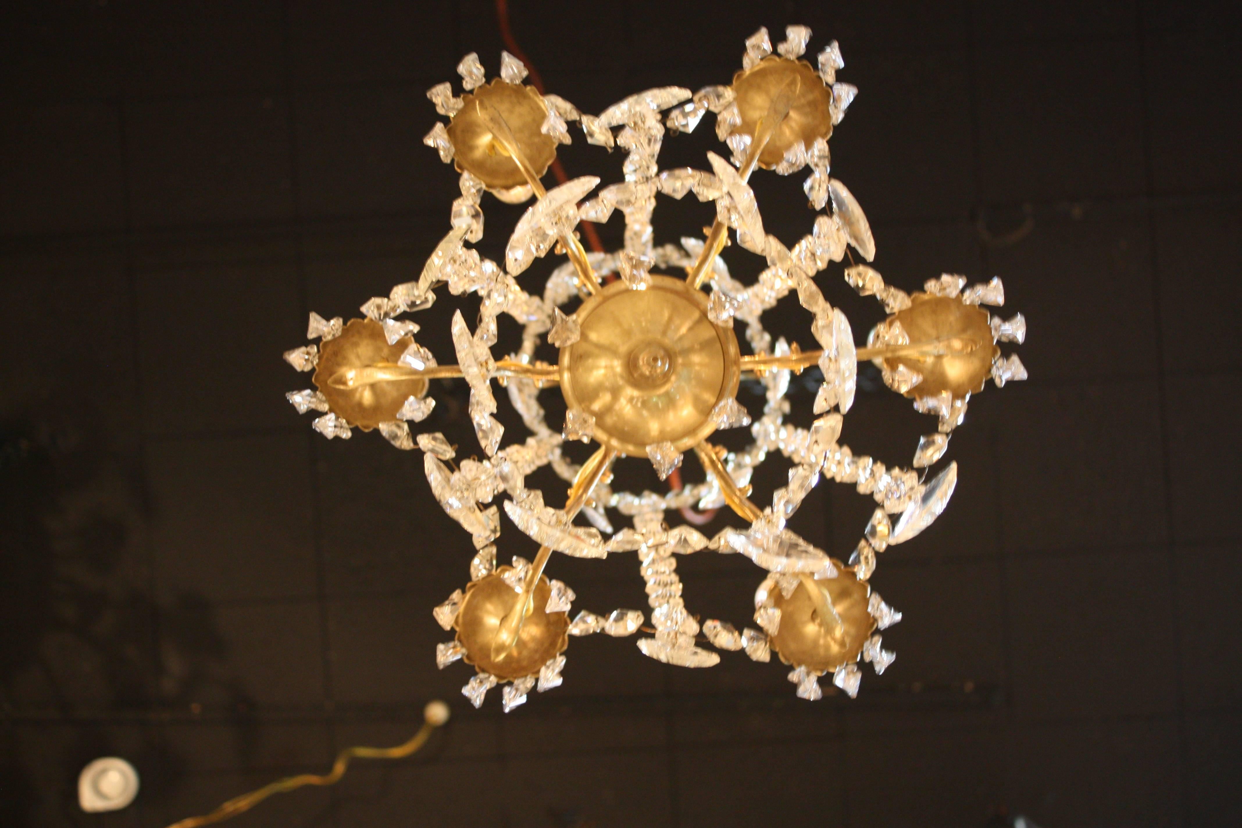 French 19th Crystal Chandelier In Good Condition In Fairfax, VA