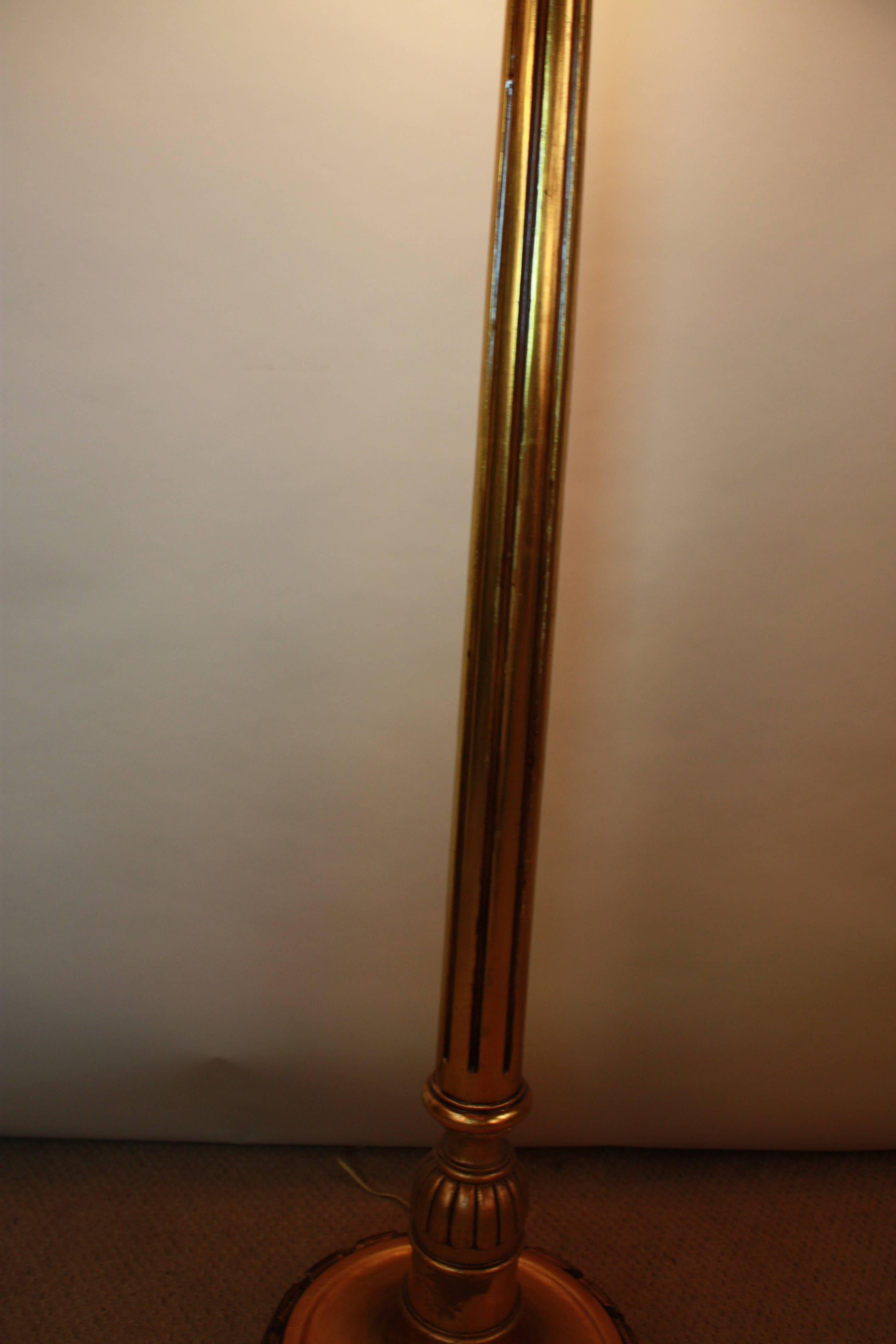 Mid-20th Century Spanish Giltwood Floor Lamp