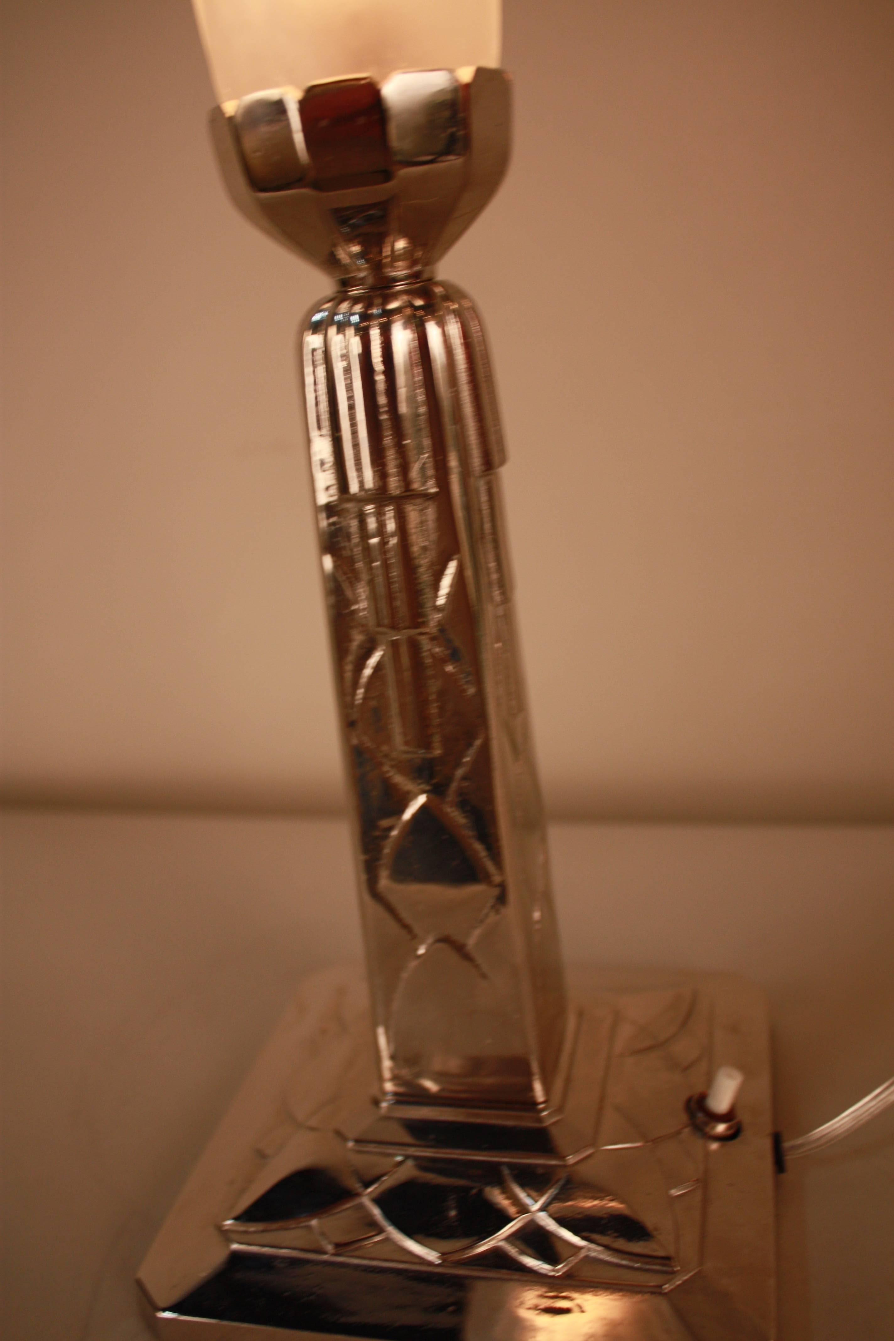 French Art Deco Nickel and Glass Table Lamp 3