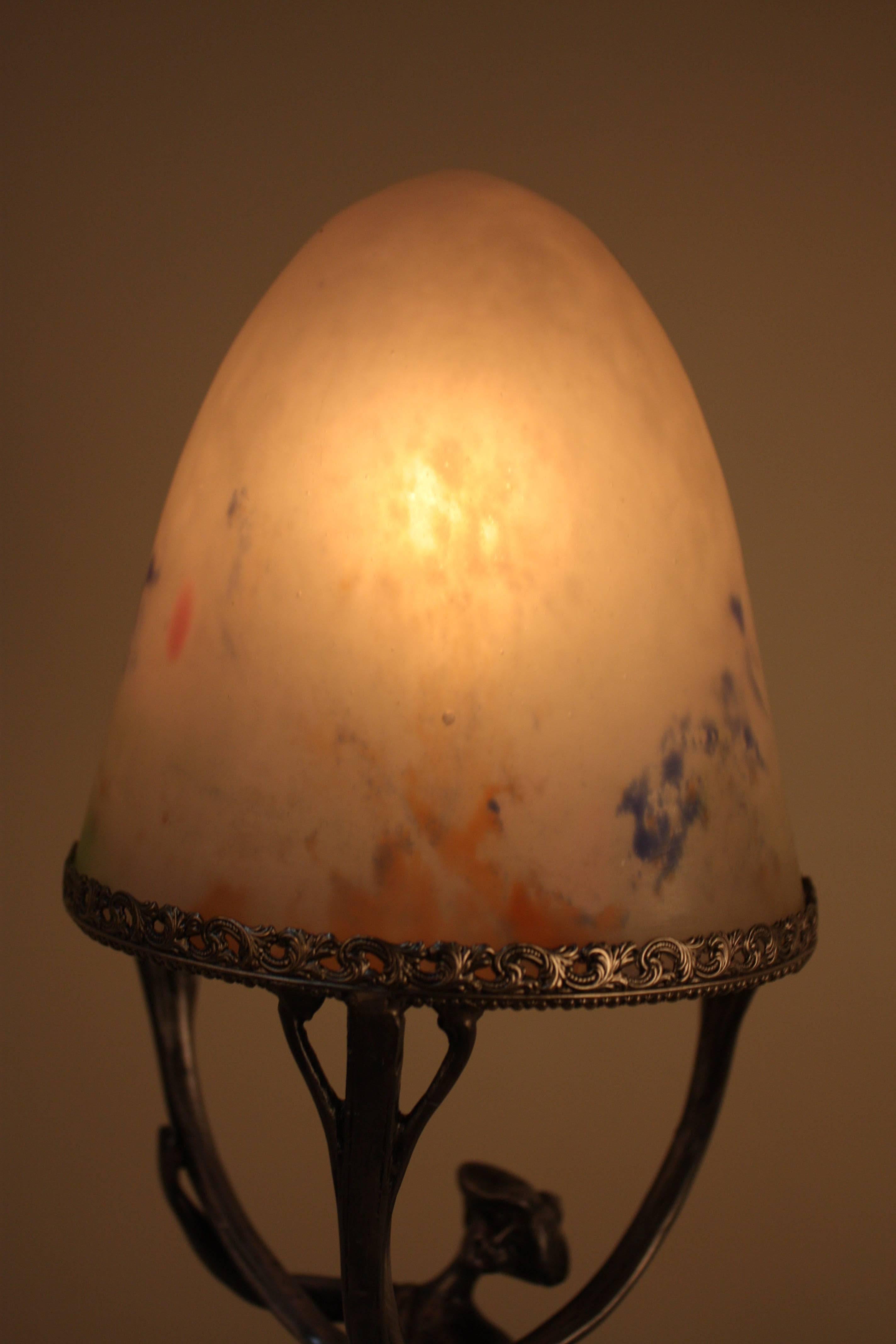 Early 20th Century French Art Nouveau Table Lamp