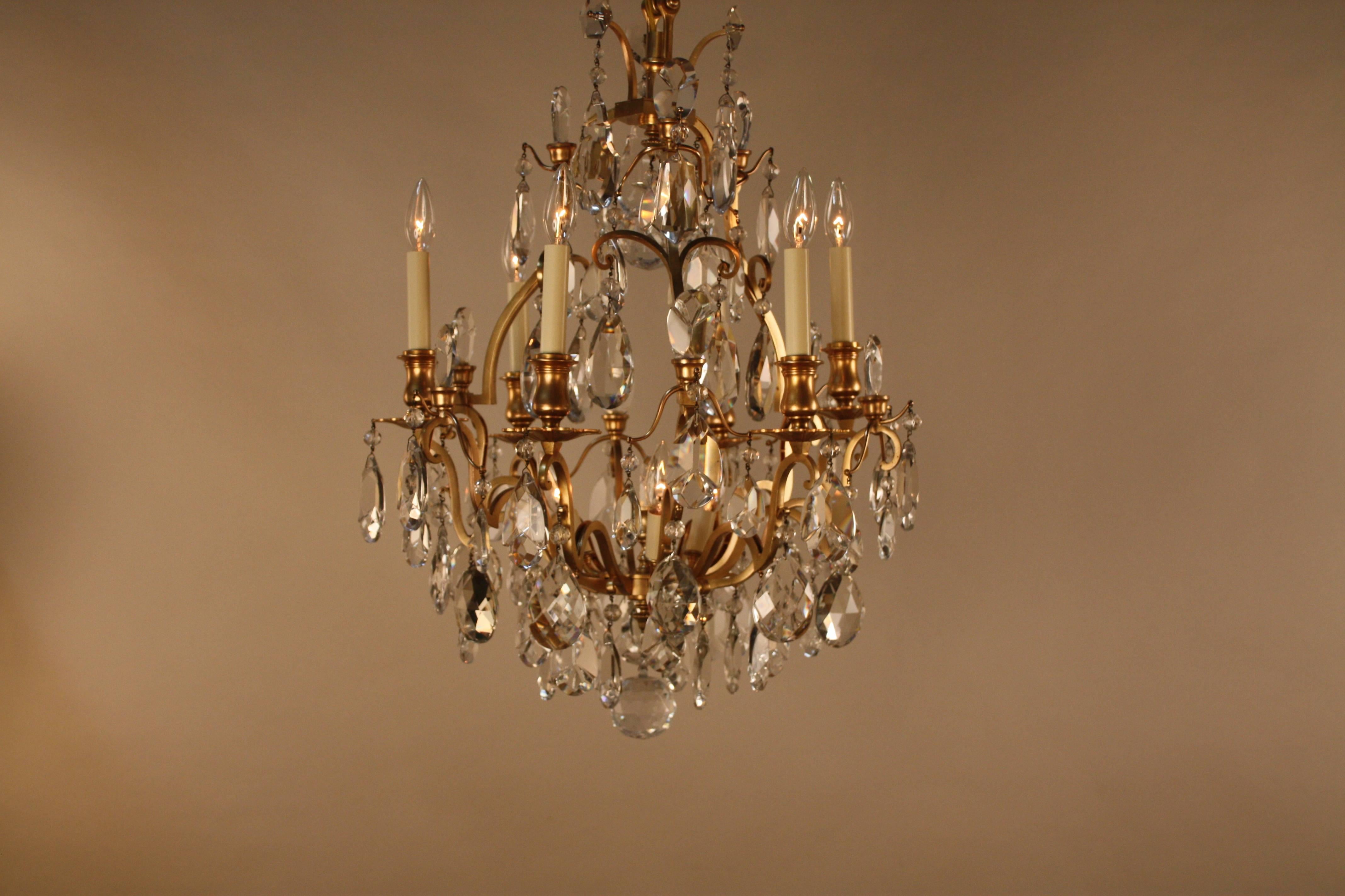 French 1930s Crystal and Bronze Chandelier In Good Condition In Fairfax, VA