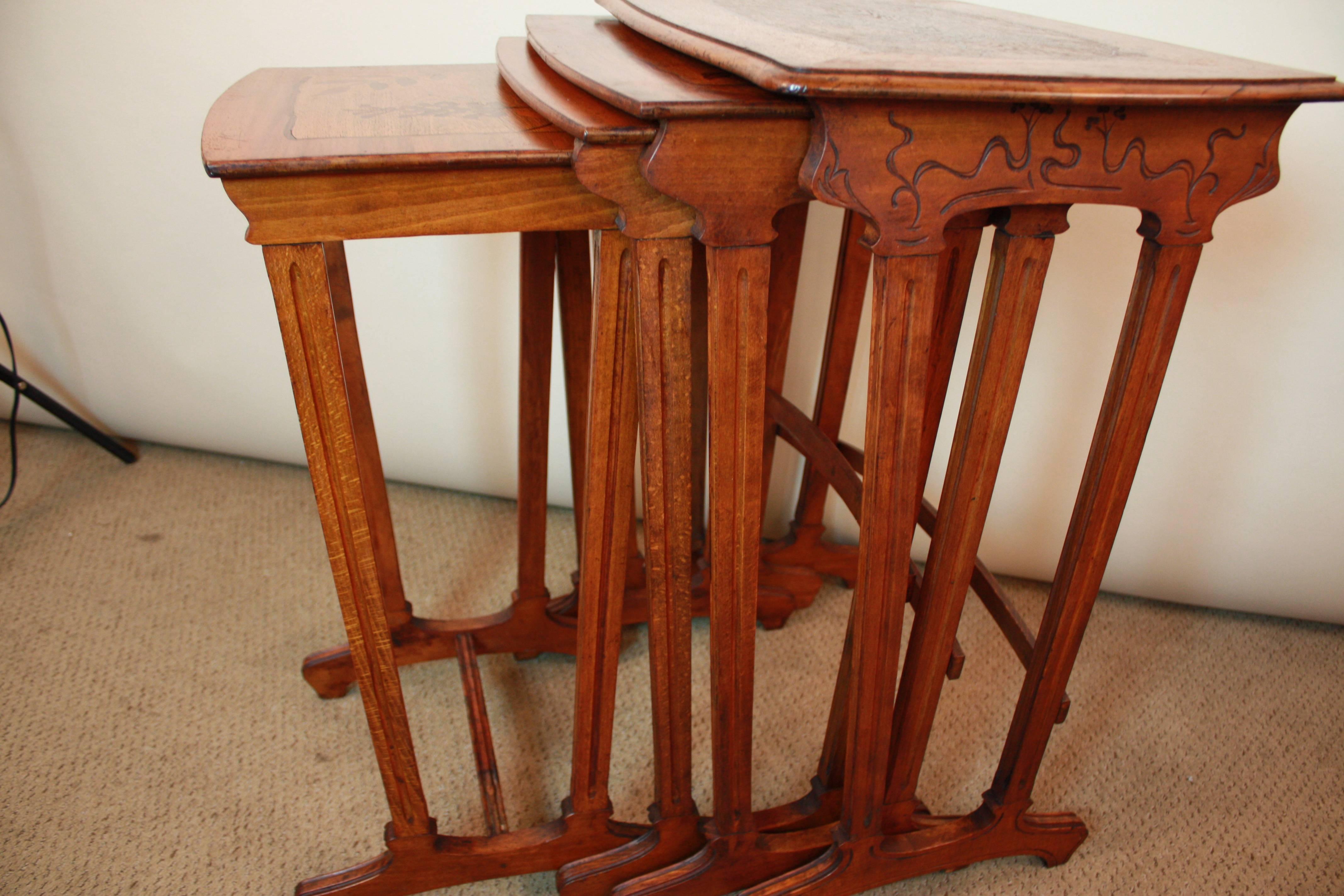 Early 20th Century French Art Nouveau Nesting Tables