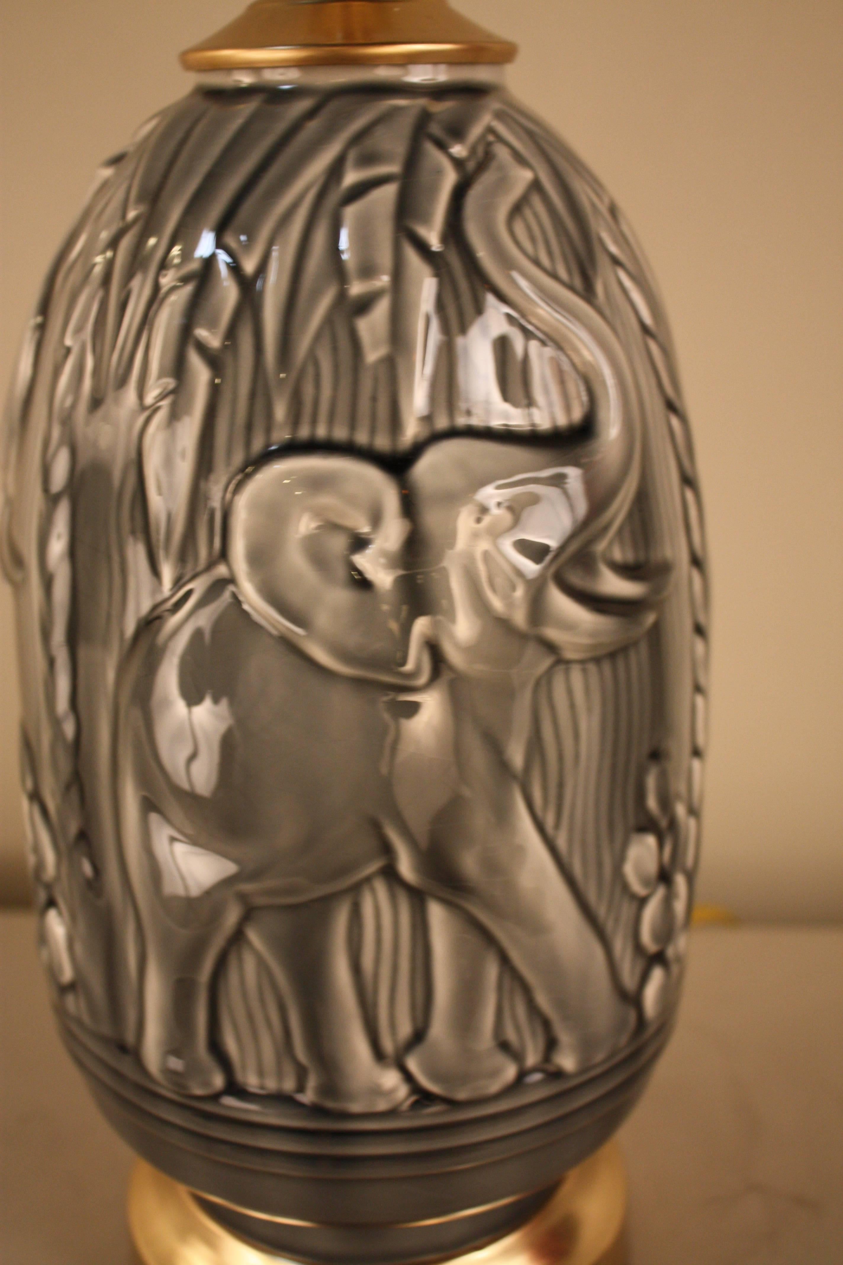 Elegant Pottery Table Lamp with Elephant Motif 2