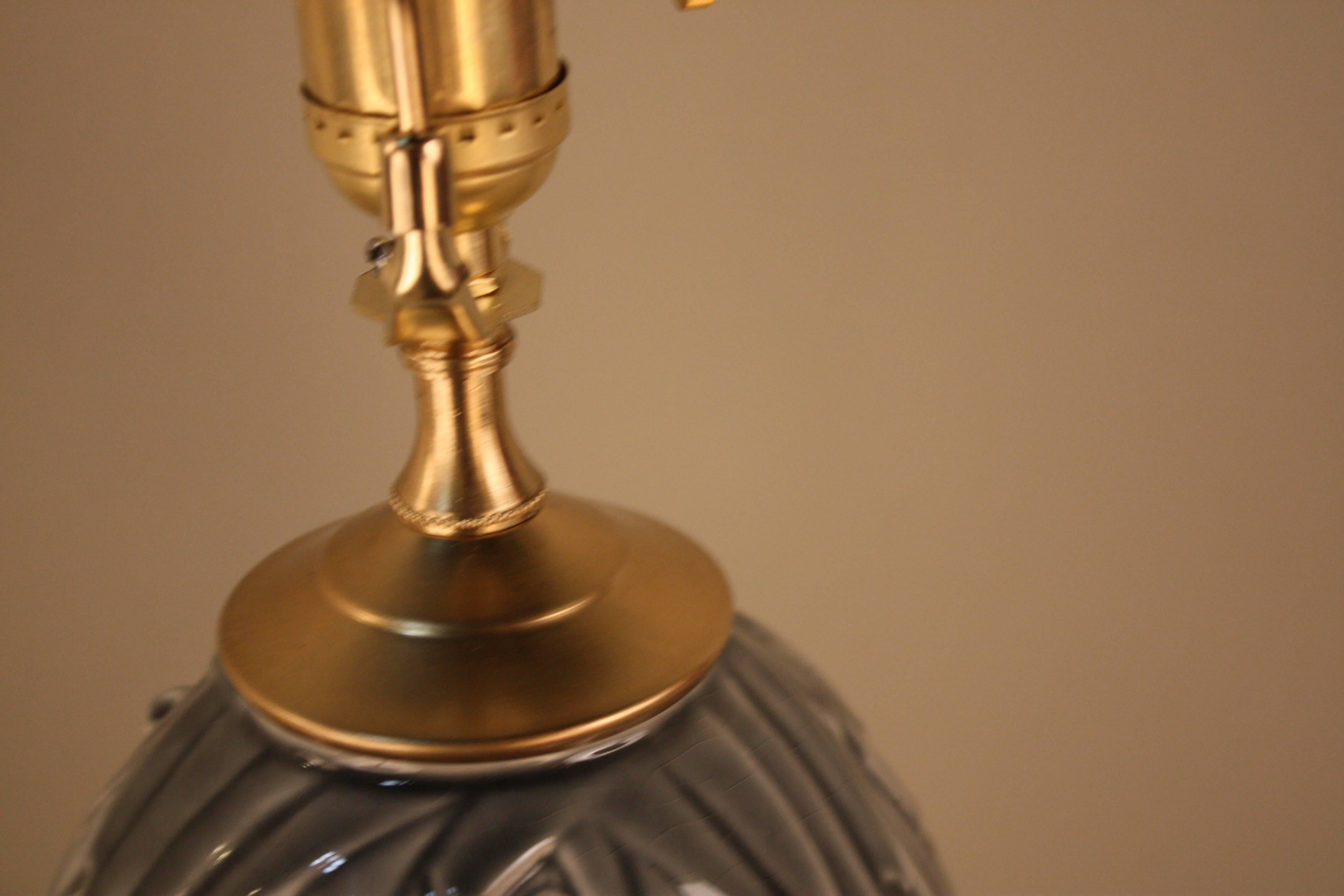 Elegant Pottery Table Lamp with Elephant Motif 1