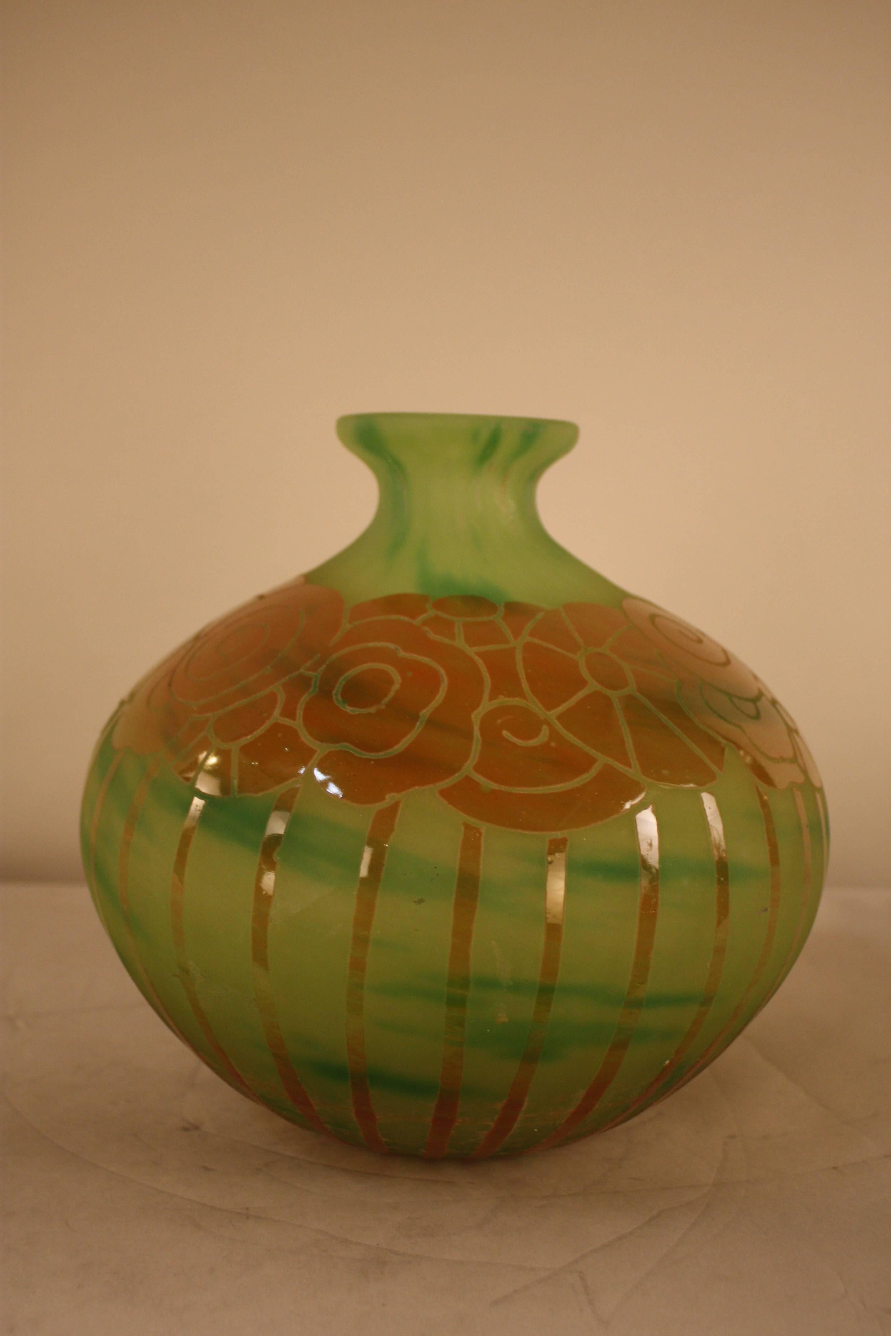 Art Glass French Art Deco Acid-Etched Cameo Glass Vase by Le Verre Français