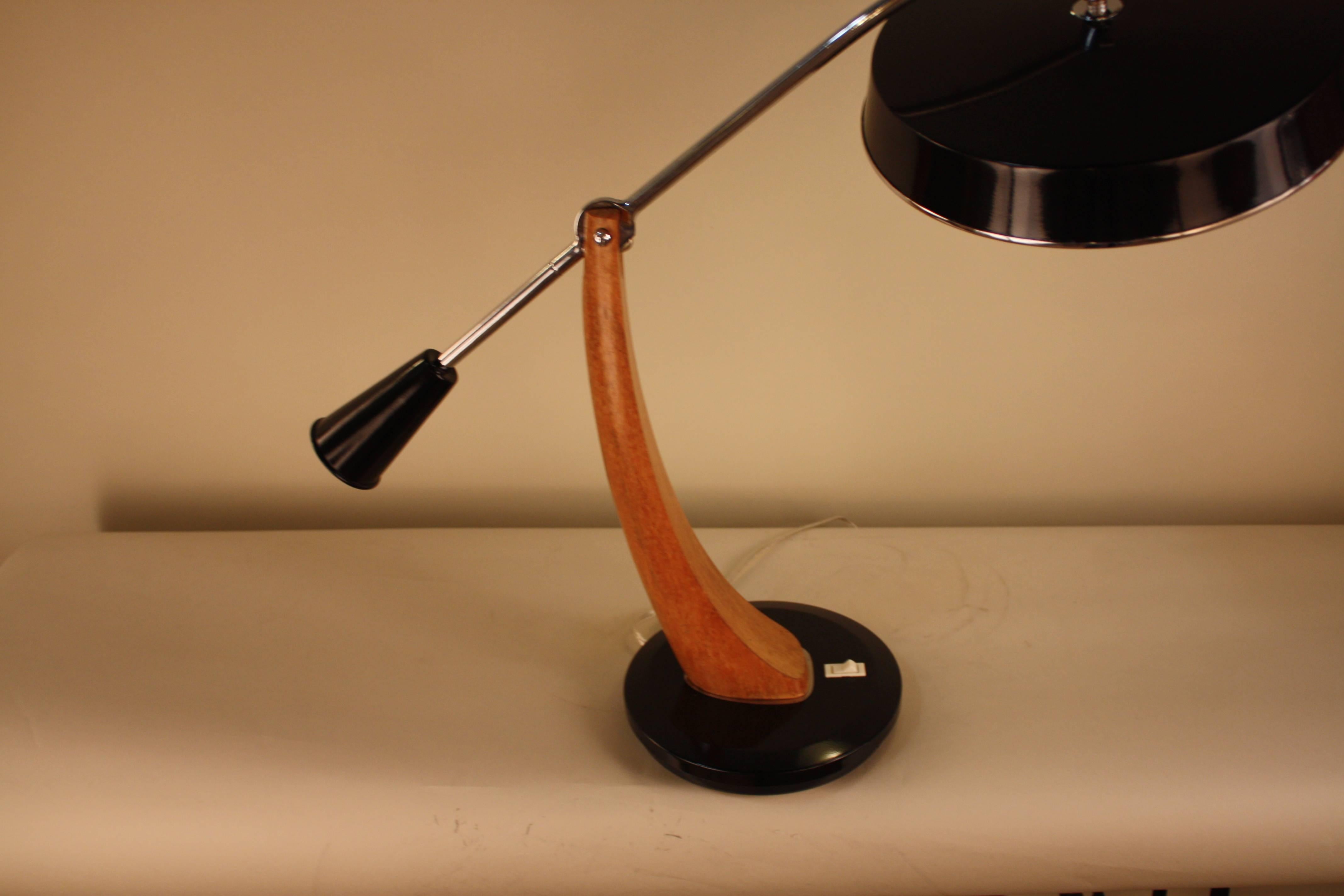 Lacquered Spanish Fase Adjustable Arm Desk Lamp
