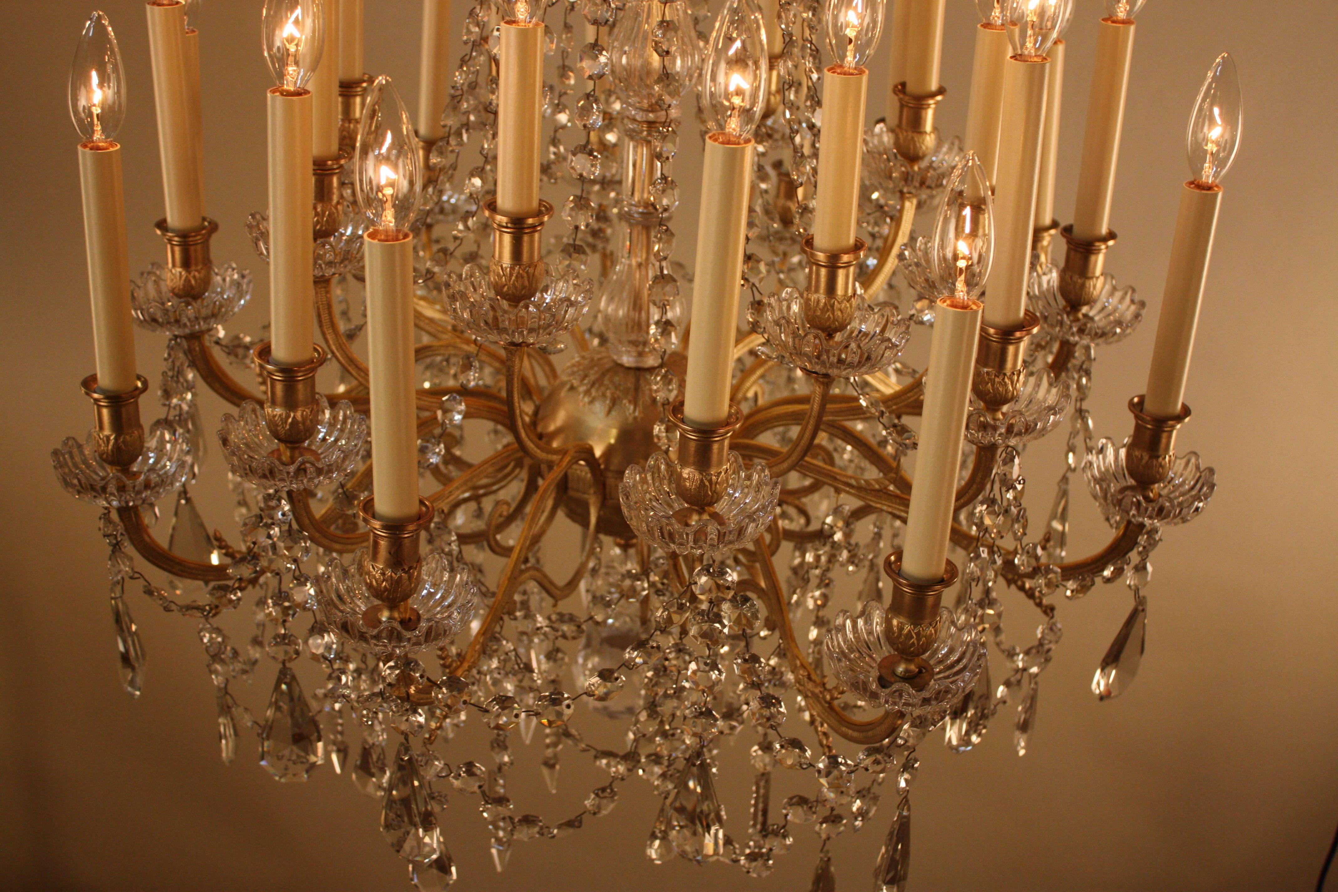 19th Century French Crystal and Bronze Chandelier by Baccarat 5