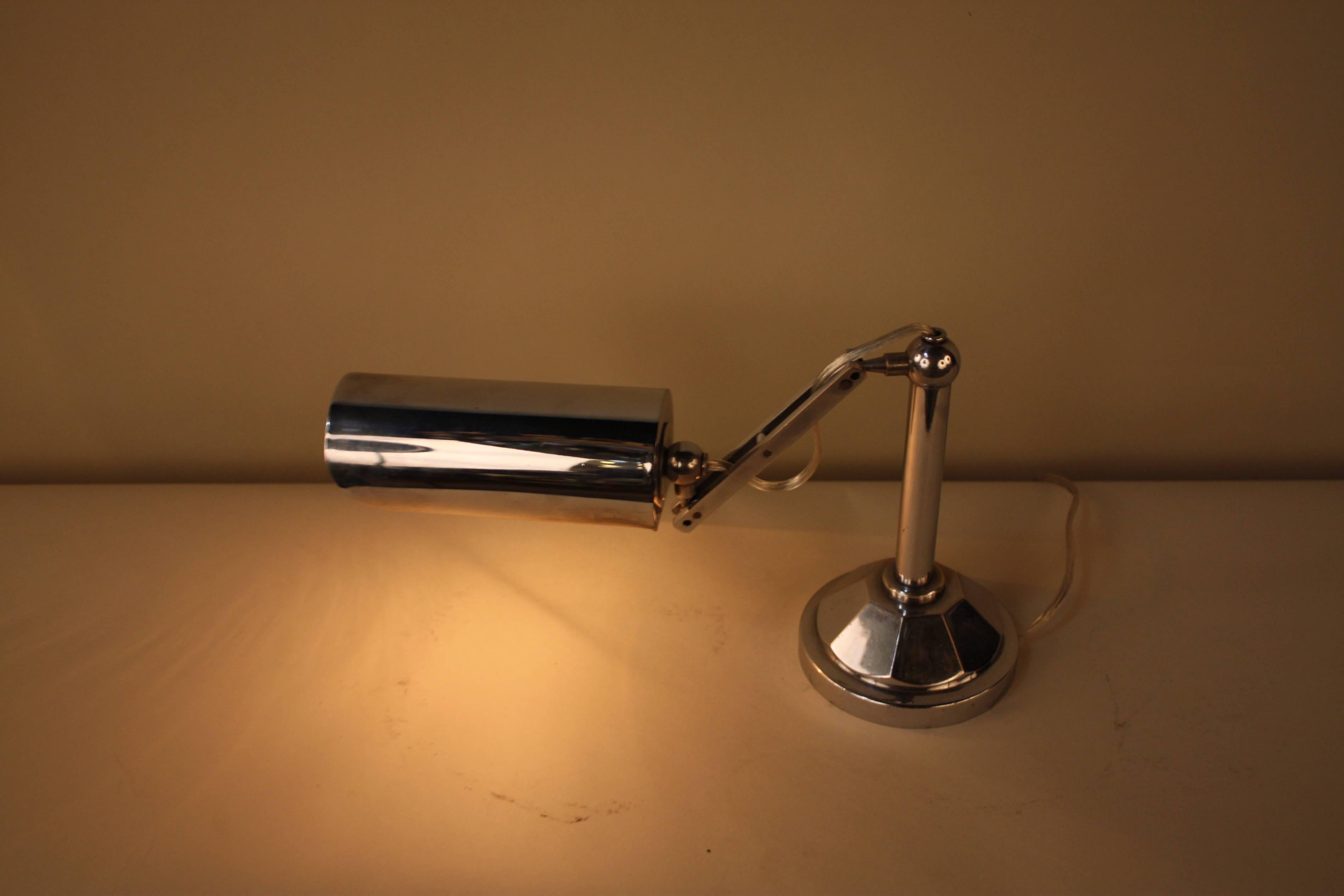 French Art Deco Adjustable Chrome Desk Lamp In Good Condition In Fairfax, VA