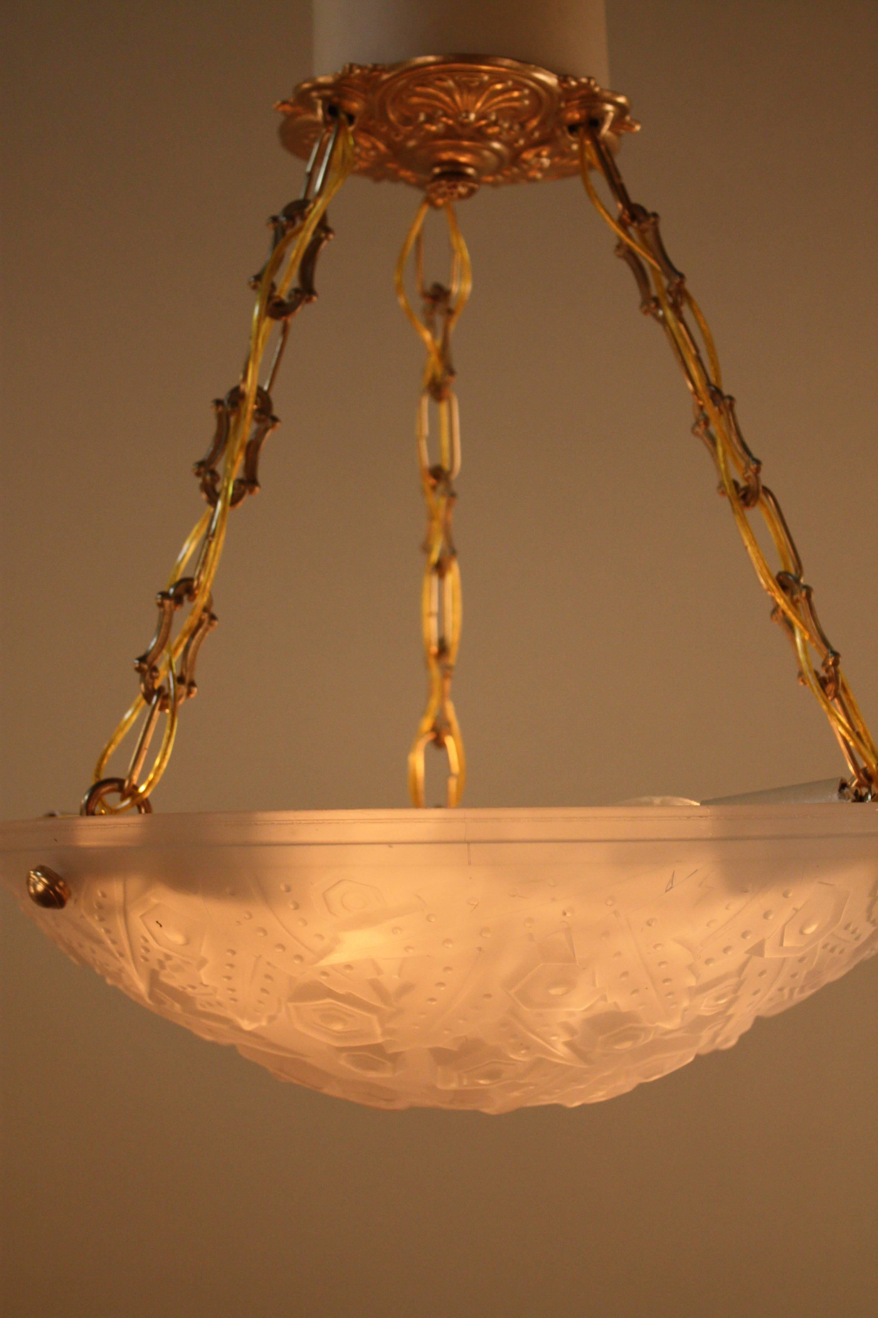 Pair of Pendant Chandeliers by Muller Frères In Good Condition In Fairfax, VA