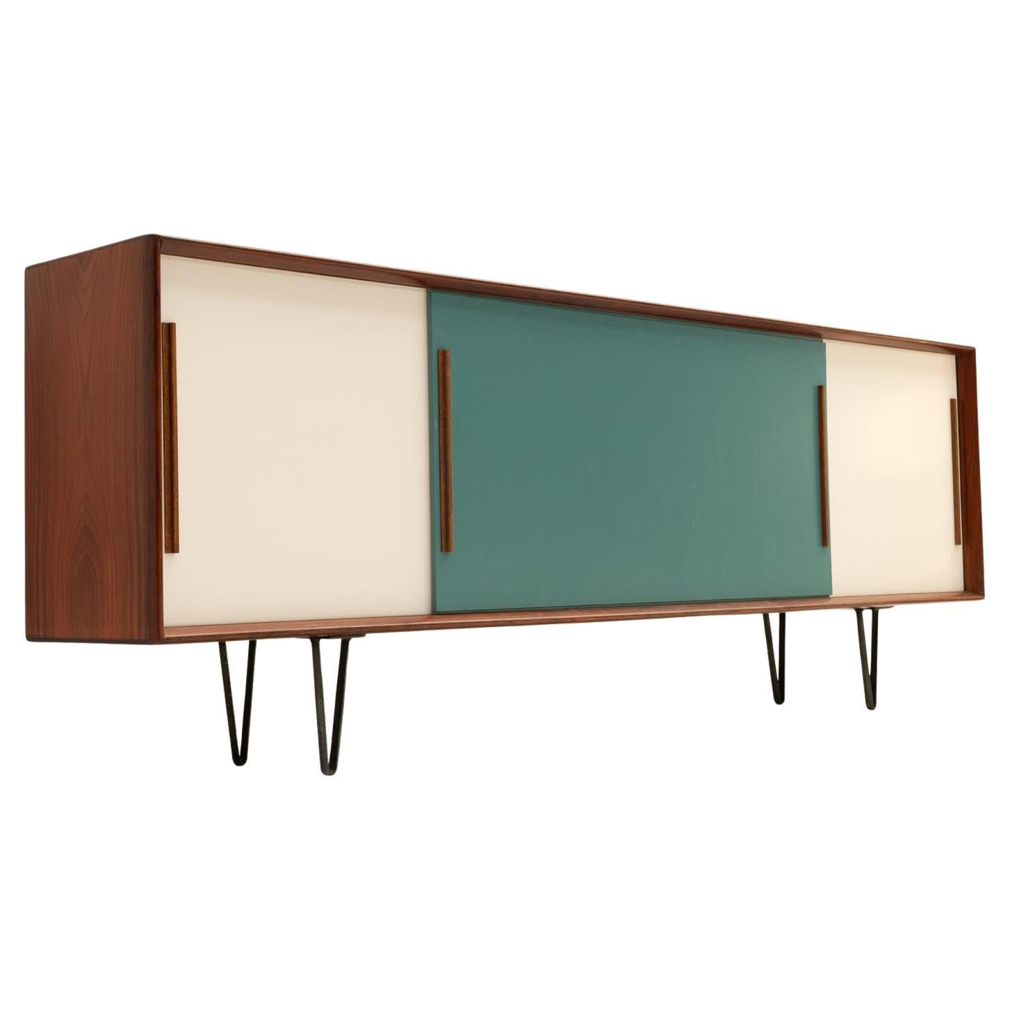 Buffet bas scandinave à 3 portes